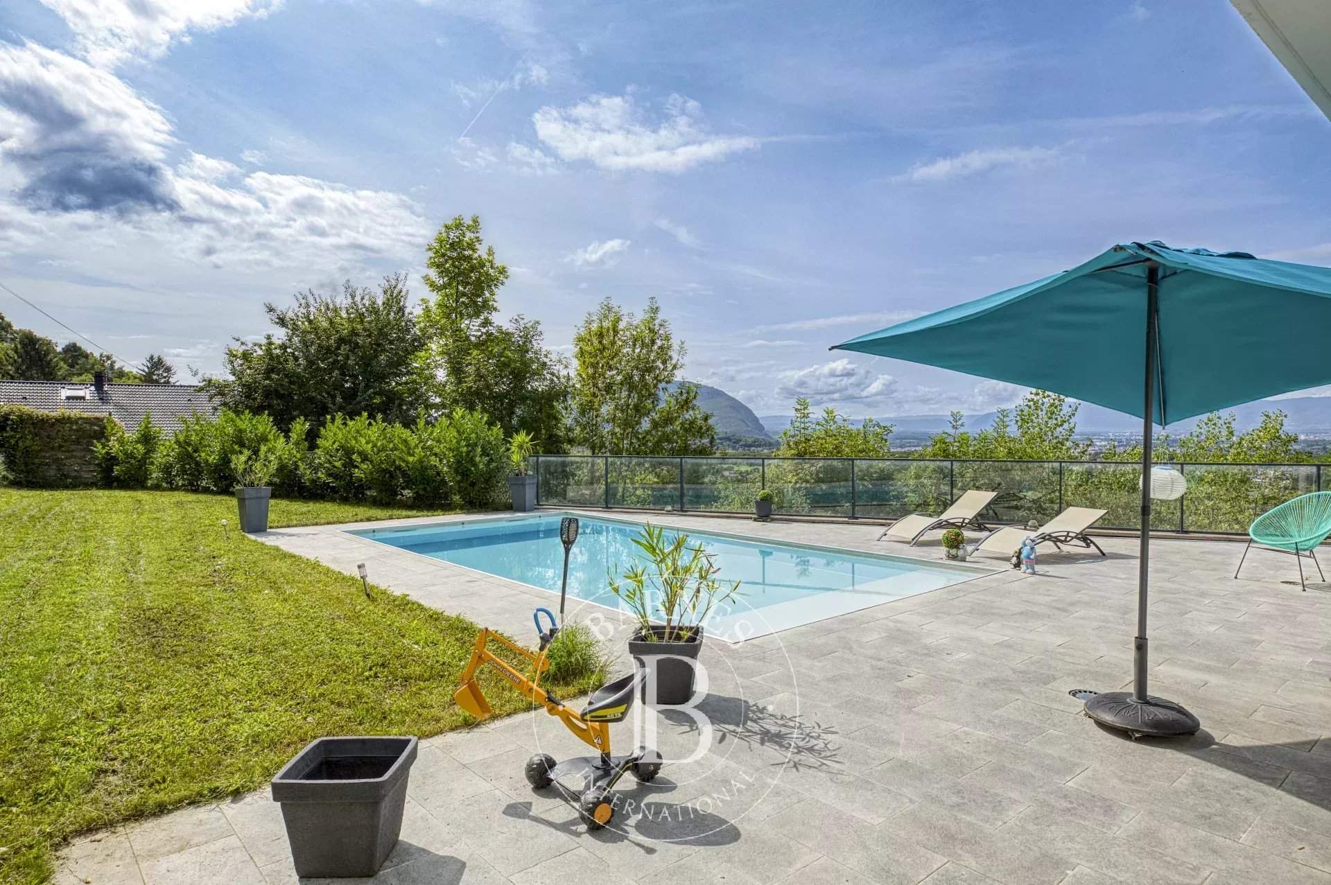 Cranves-Sales  - House 10 Bedrooms - picture 2