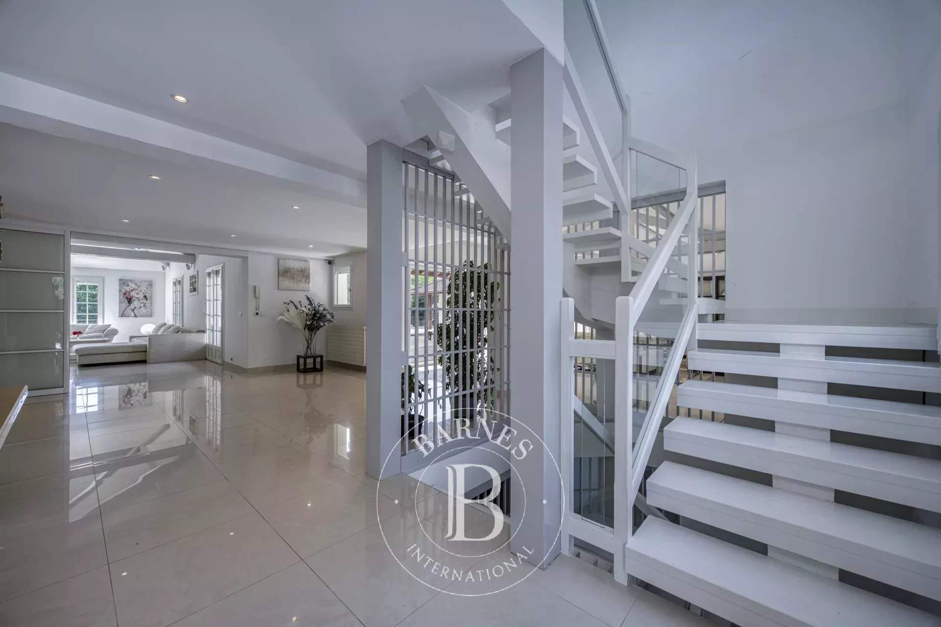 Étrembières  - House 7 Bedrooms - picture 6