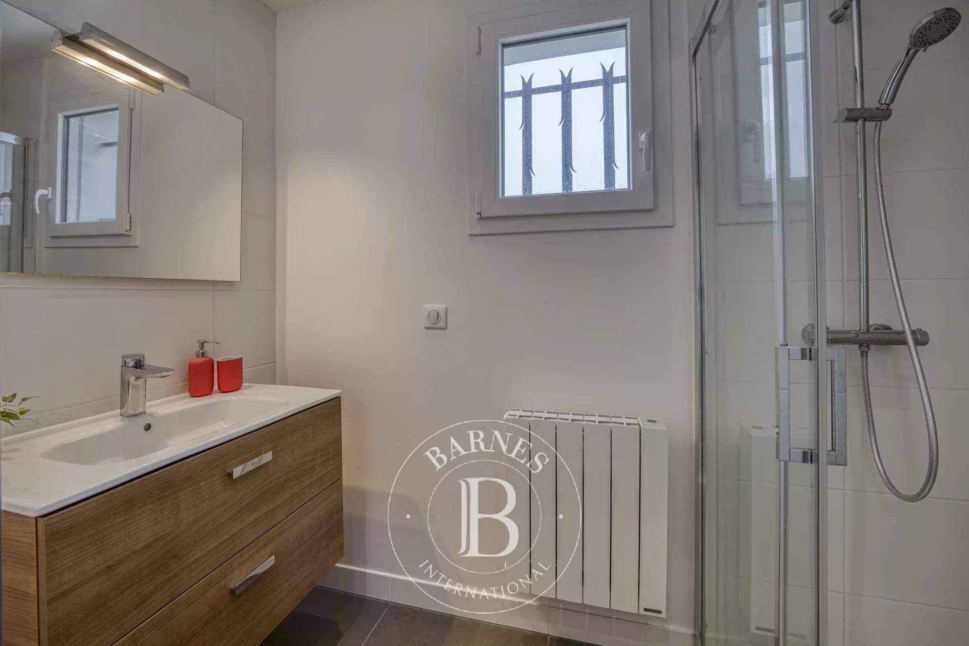 Divonne-les-Bains  - Villa 7 Pi&egrave;ces 5 Chambres - picture 17