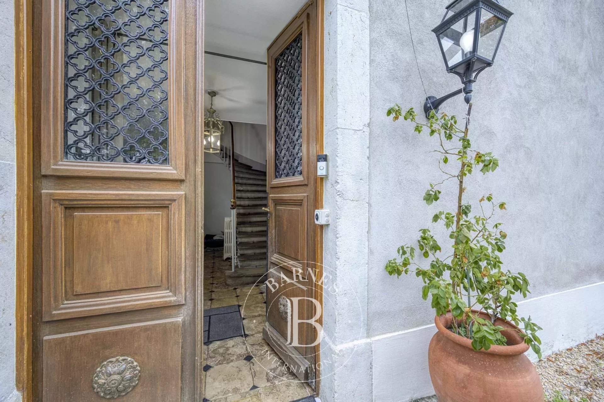 Ornex  - House 5 Bedrooms - picture 3