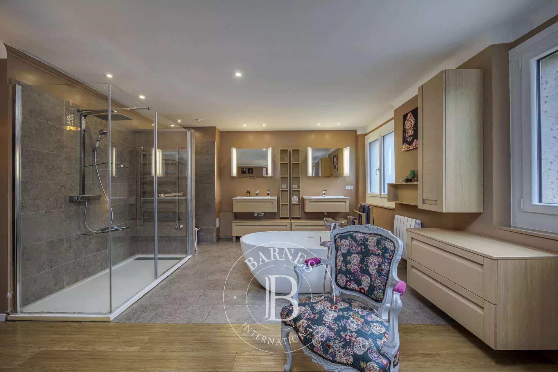 Saint-Genis-Pouilly  - Property  - picture 13