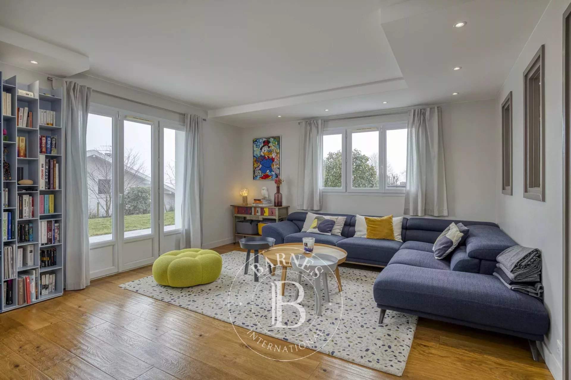 Divonne-les-Bains  - Villa 7 Pi&egrave;ces 5 Chambres - picture 6