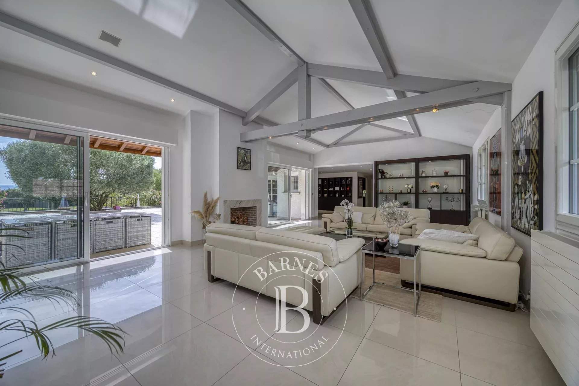 Étrembières  - House 7 Bedrooms - picture 17