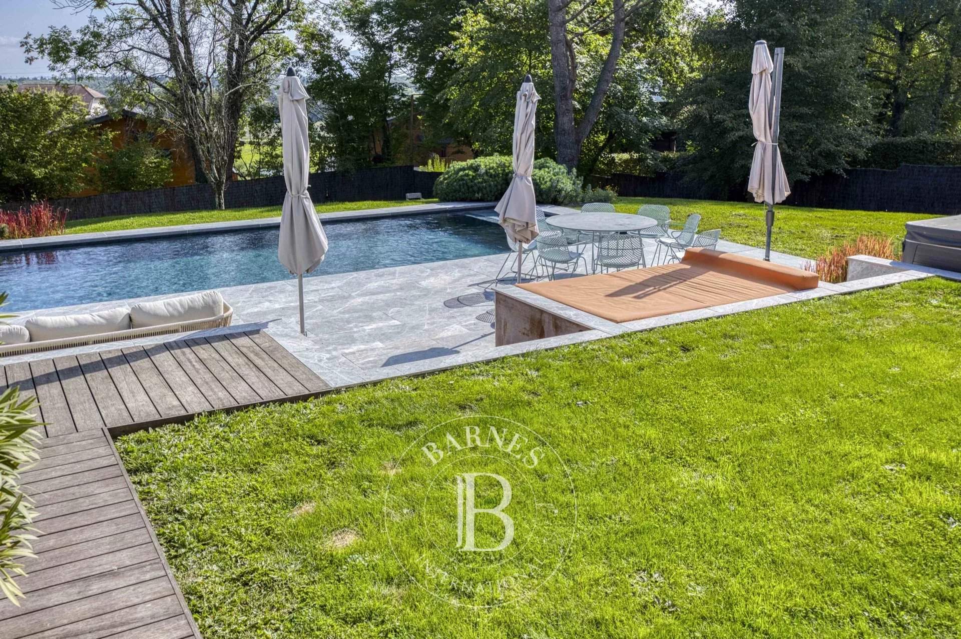 Sauverny  - Villa 5 Bedrooms - picture 1