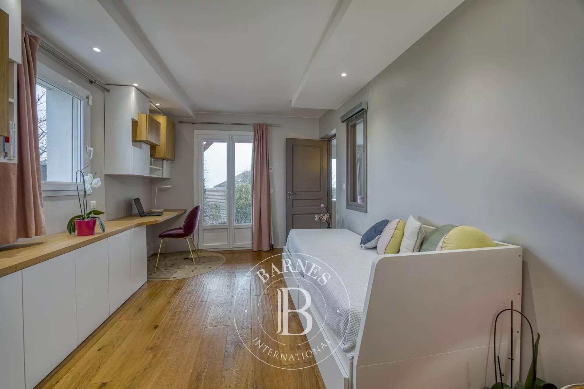 Divonne-les-Bains  - Villa 7 Pi&egrave;ces 5 Chambres - picture 18