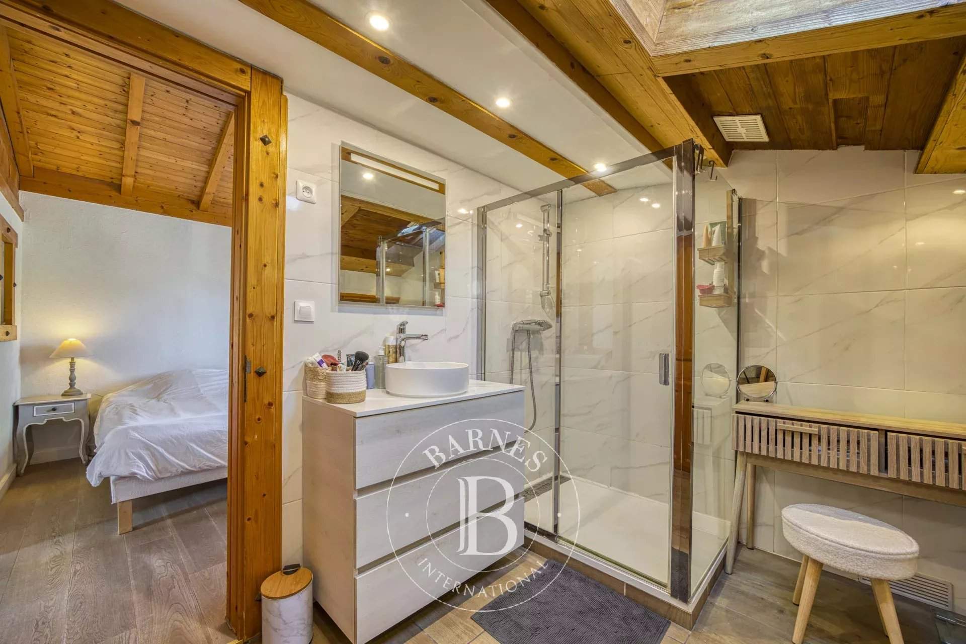 Vétraz-Monthoux  - Chalet 7 Pi&egrave;ces 5 Chambres - picture 16