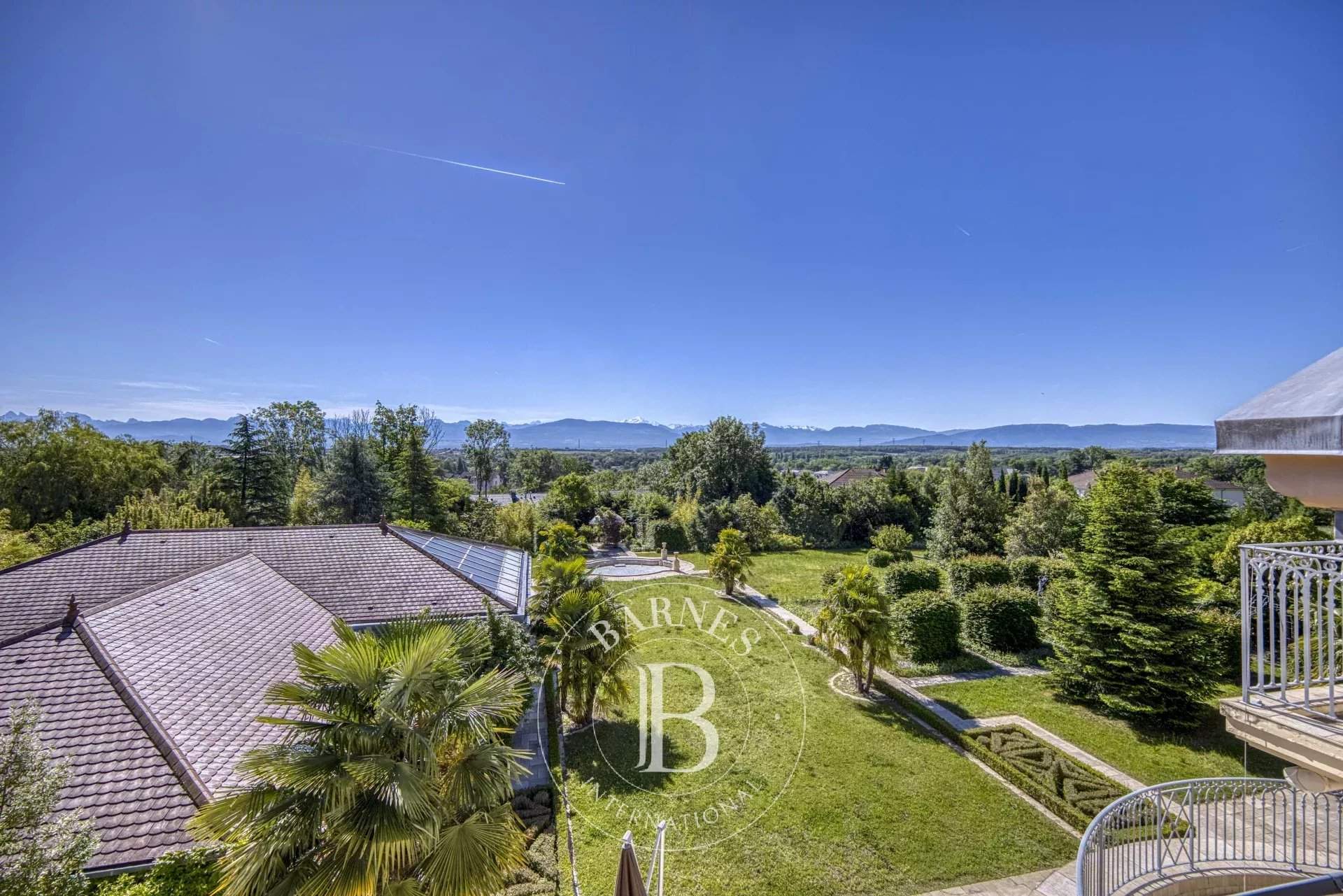 Divonne-les-Bains  - Property 6 Bedrooms - picture 4