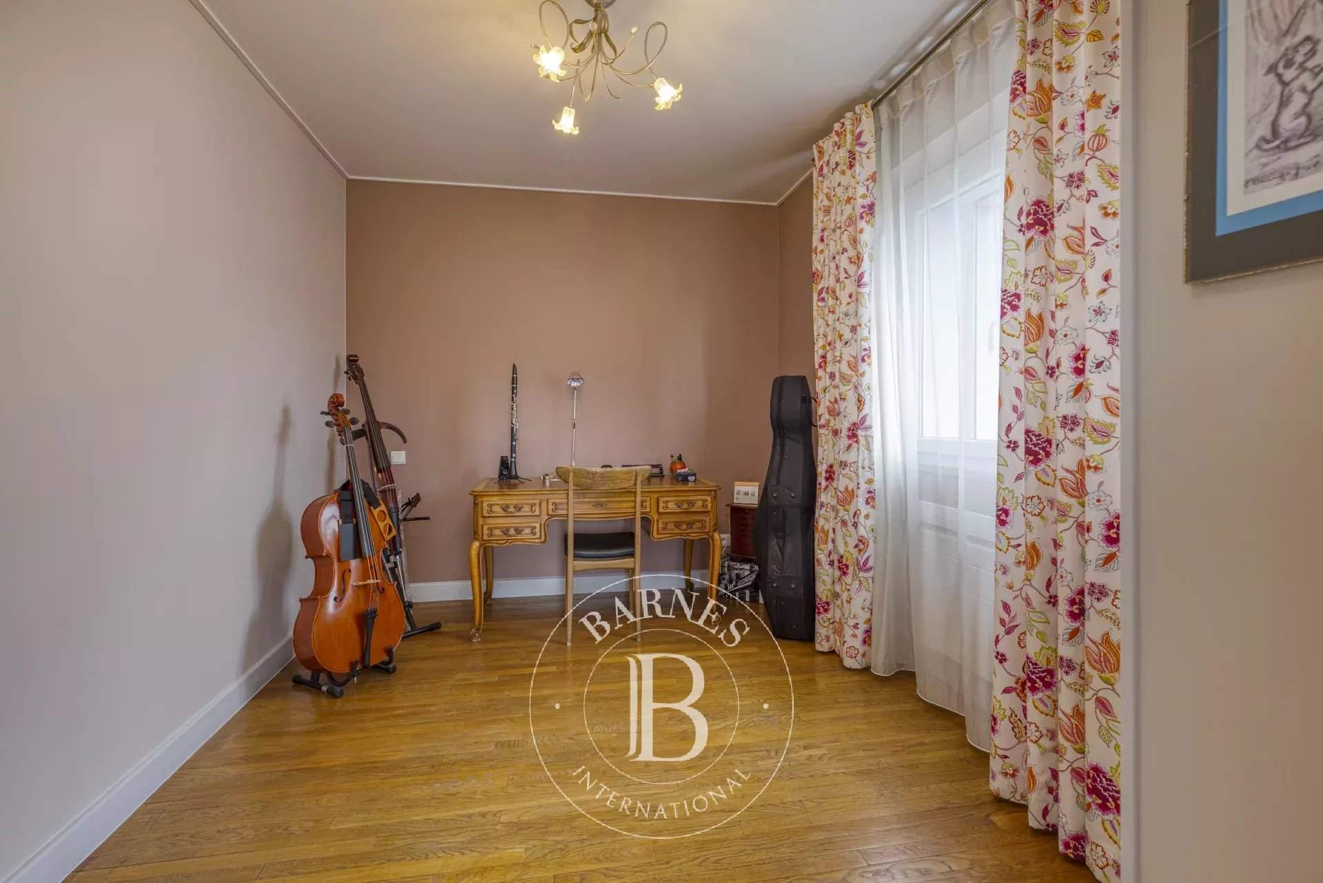 Annemasse  - House 5 Bedrooms - picture 11