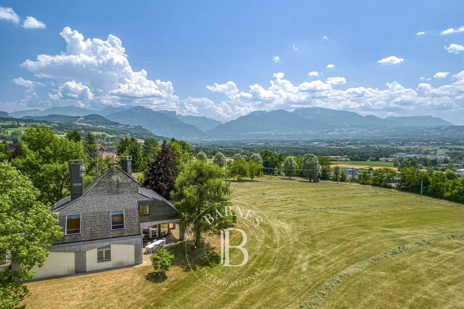 Fillinges  - Maison 8 Pi&egrave;ces 8 Chambres - picture 6