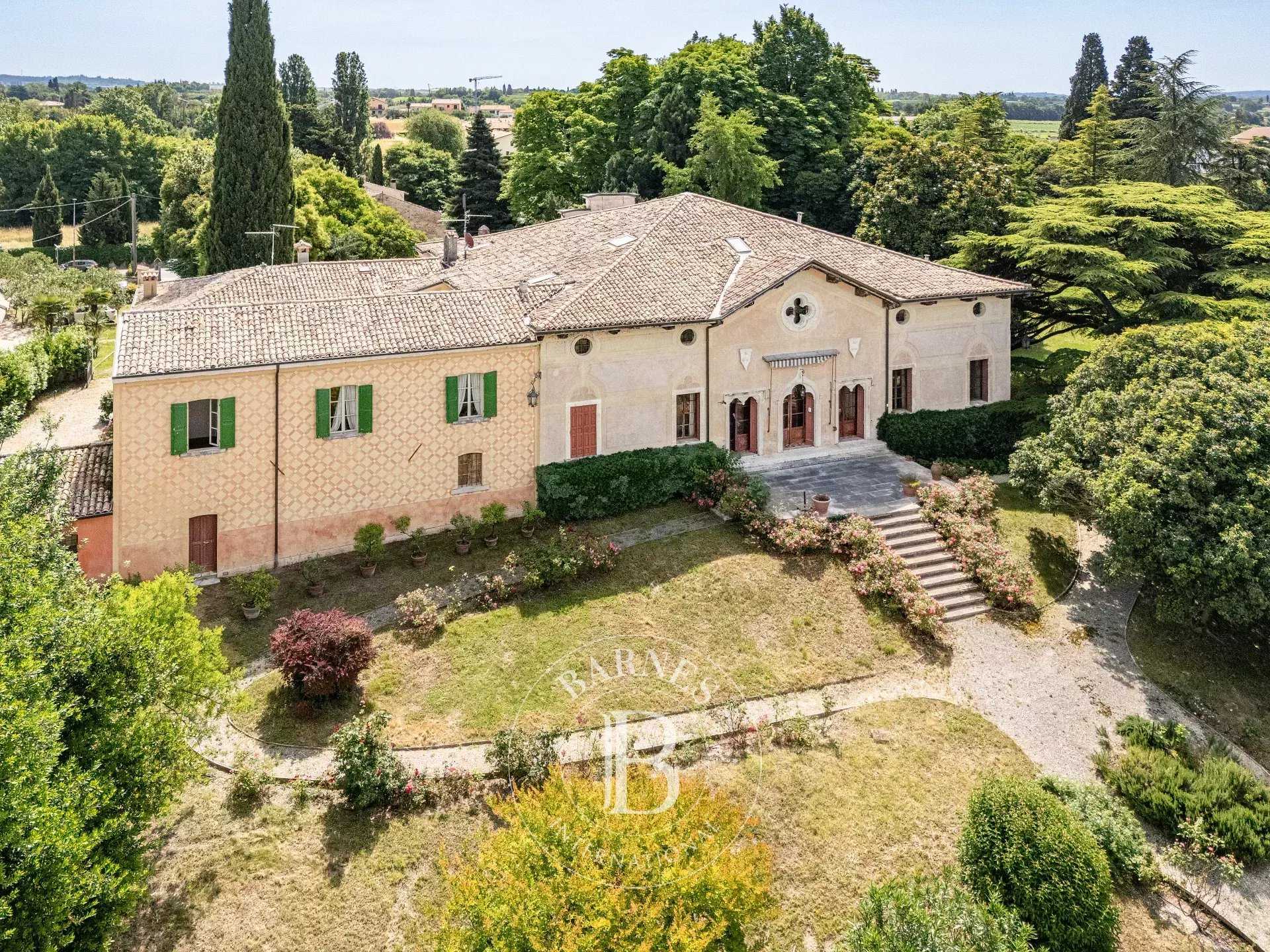 Lazise  - Villa 31 Pièces