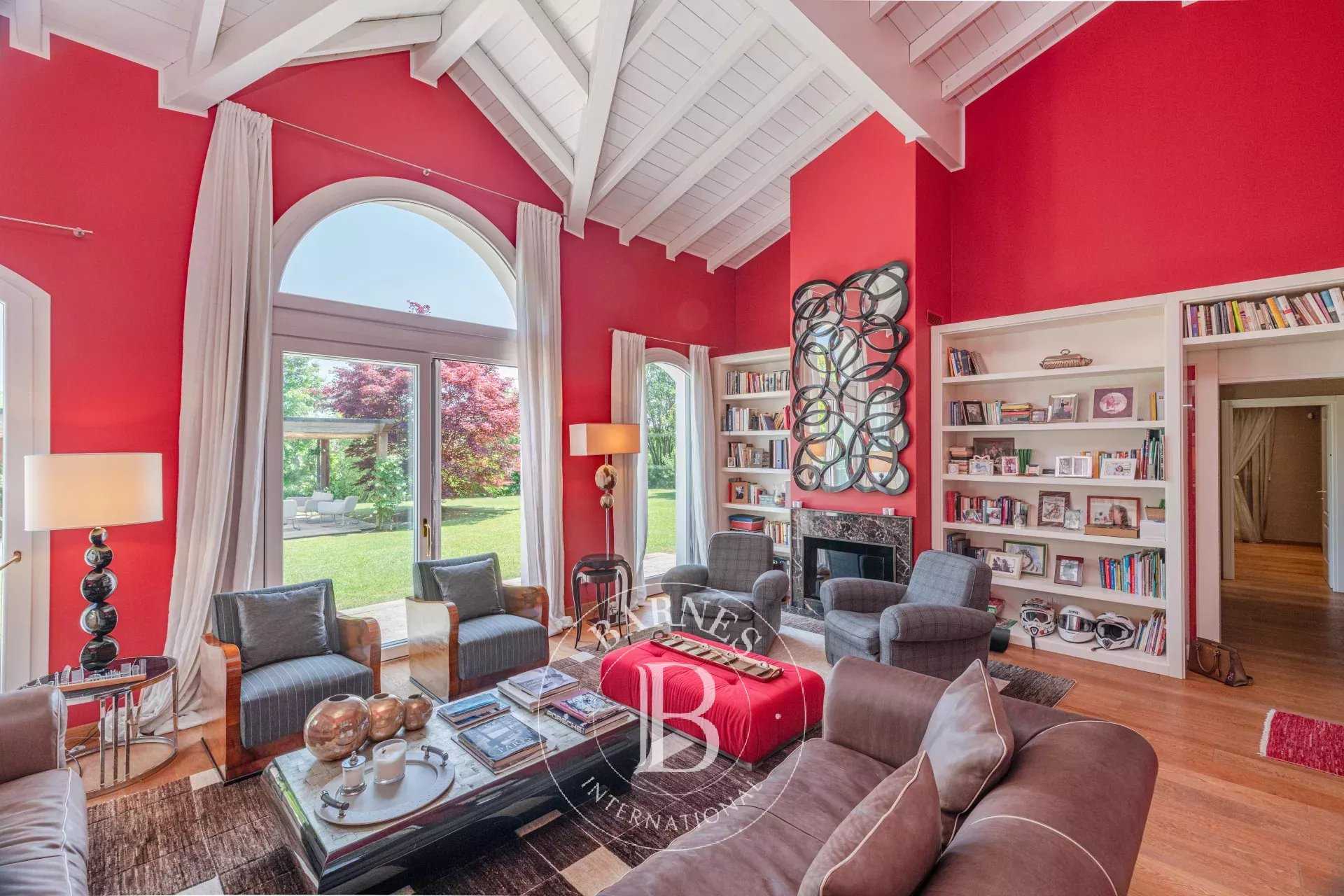 Bogogno  - Villa 5 Bedrooms