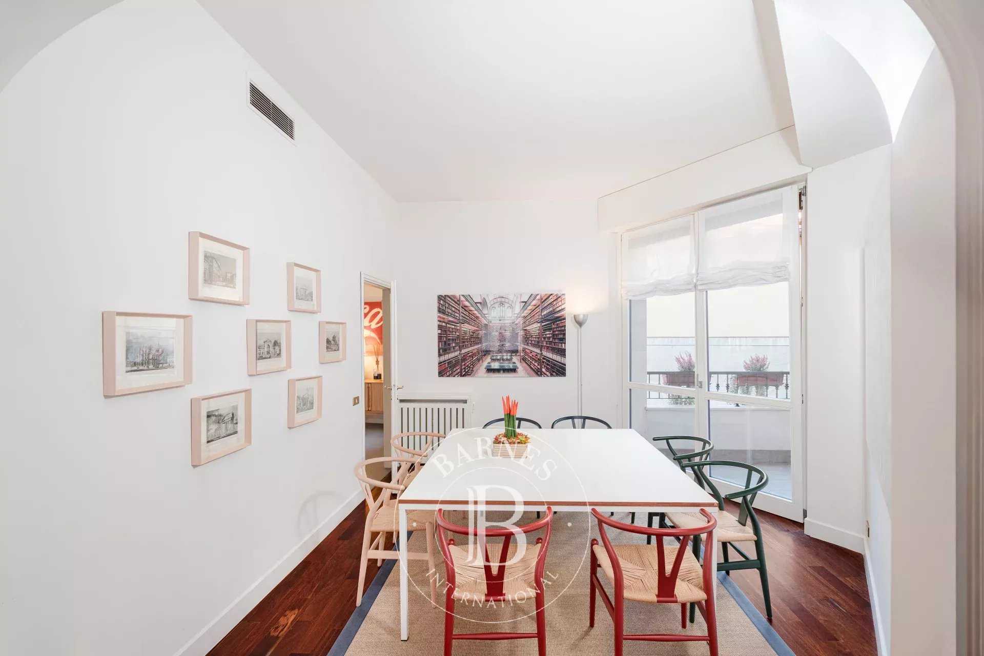 Milano  - Apartment 4 Bedrooms