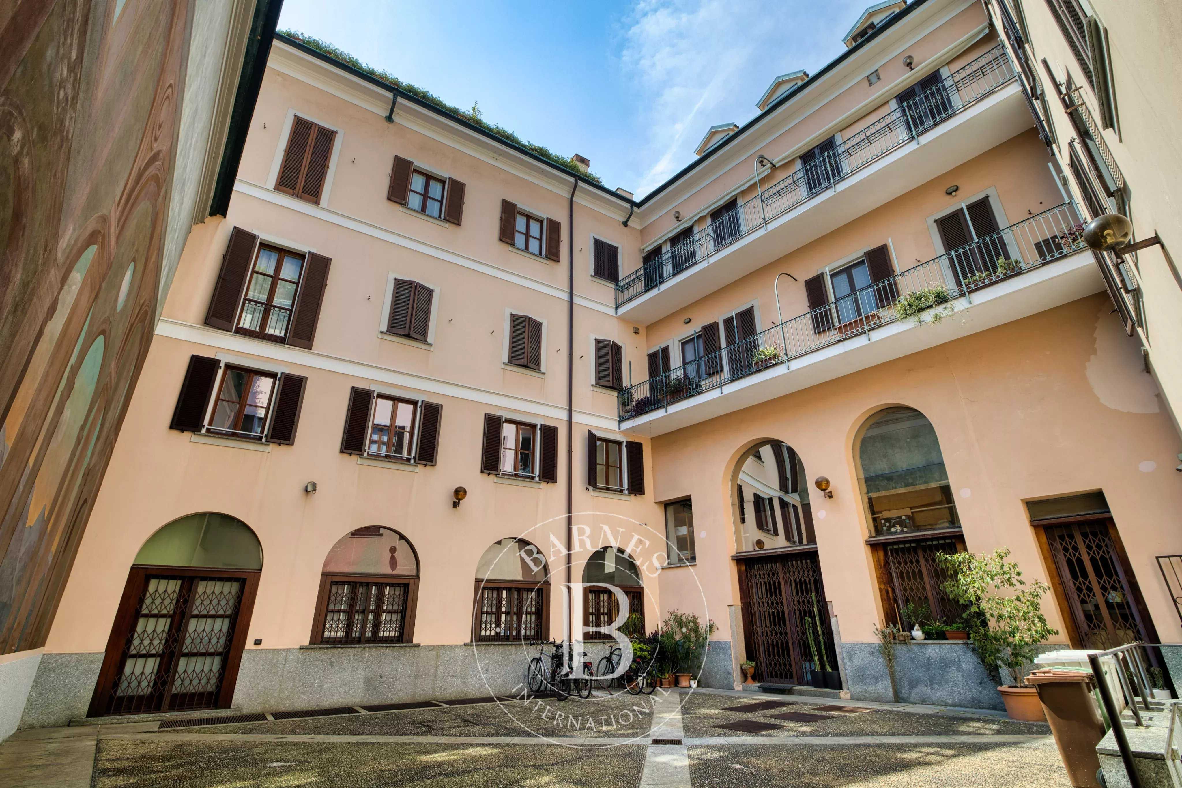 Milano  - Bureaux 6 Pi&egrave;ces