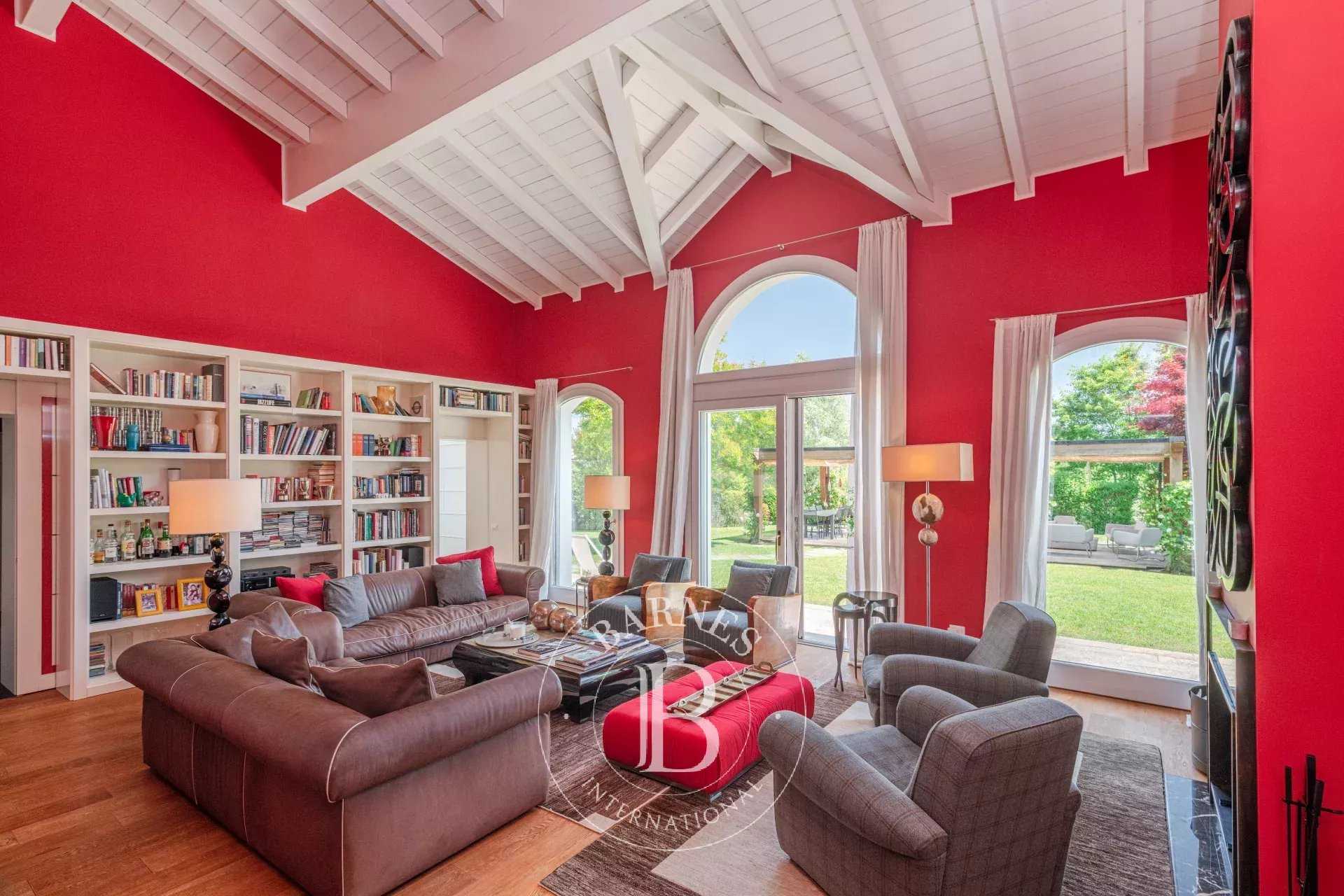 Bogogno  - Villa 5 Bedrooms