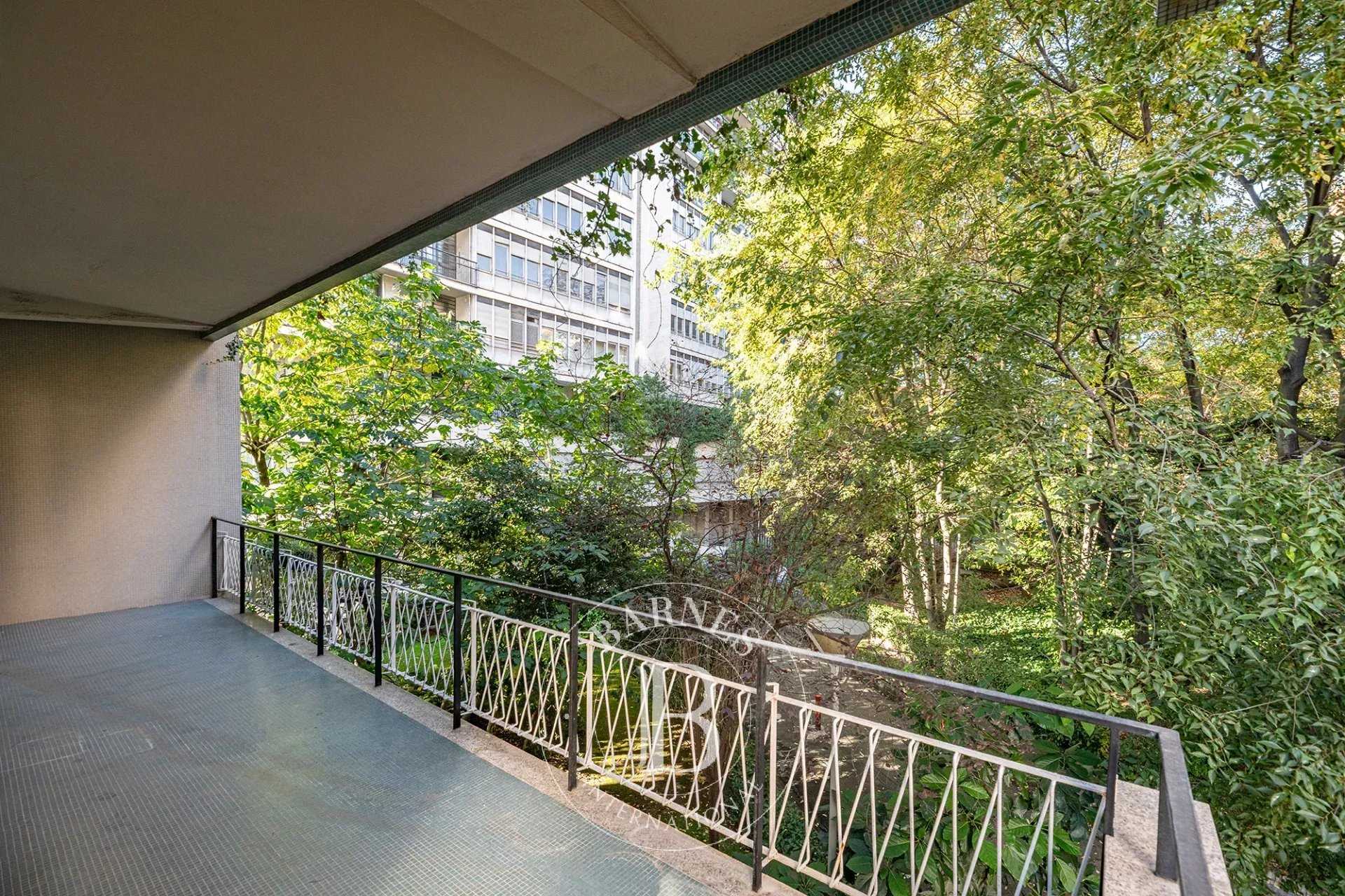 Milano  - Appartement 8 Pi&egrave;ces 3 Chambres