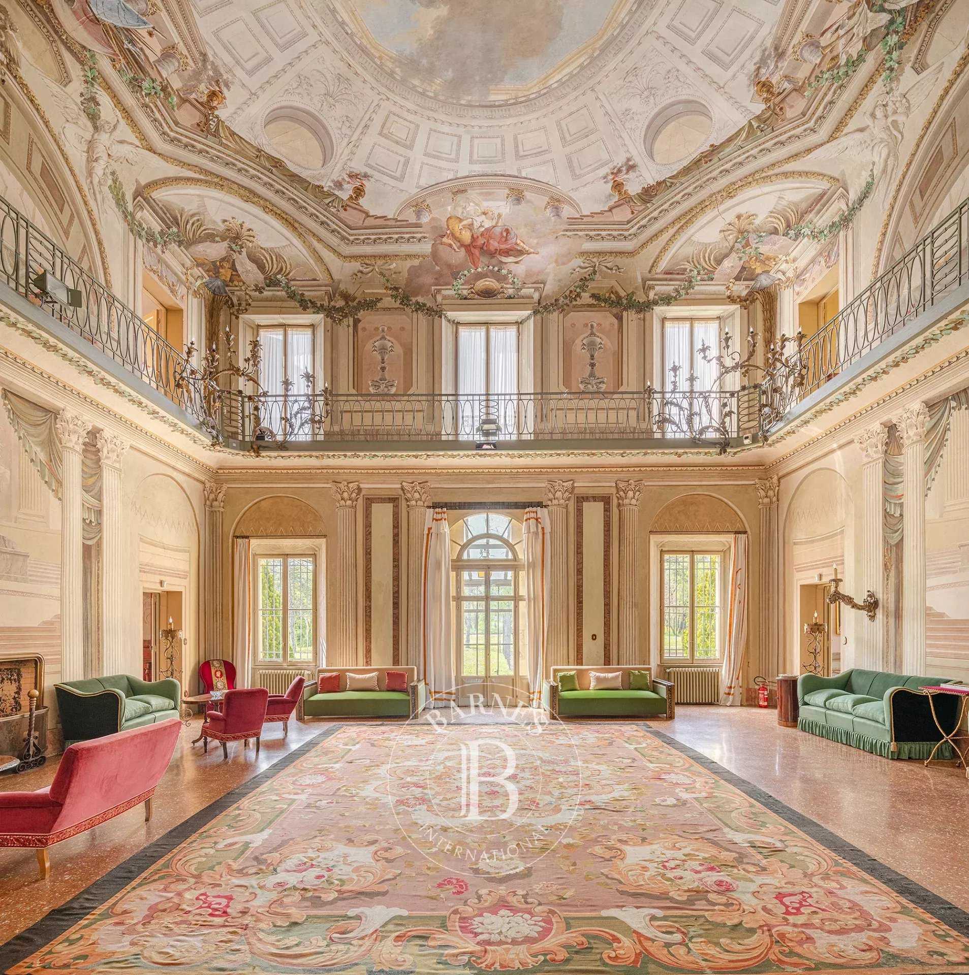 Villa Bologna  -  ref 85895116 (picture 1)