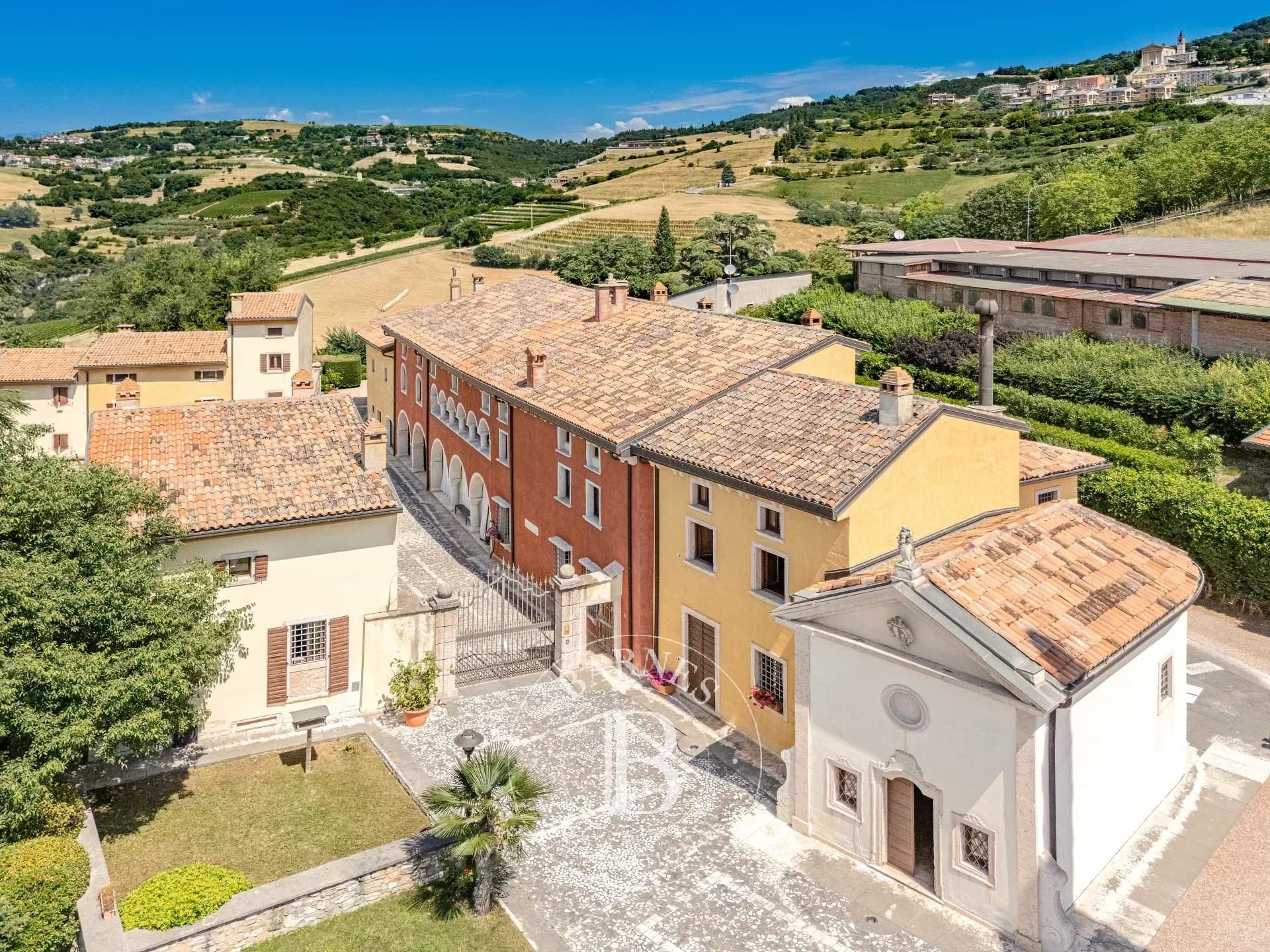 Grezzana  - Villa  - picture 11