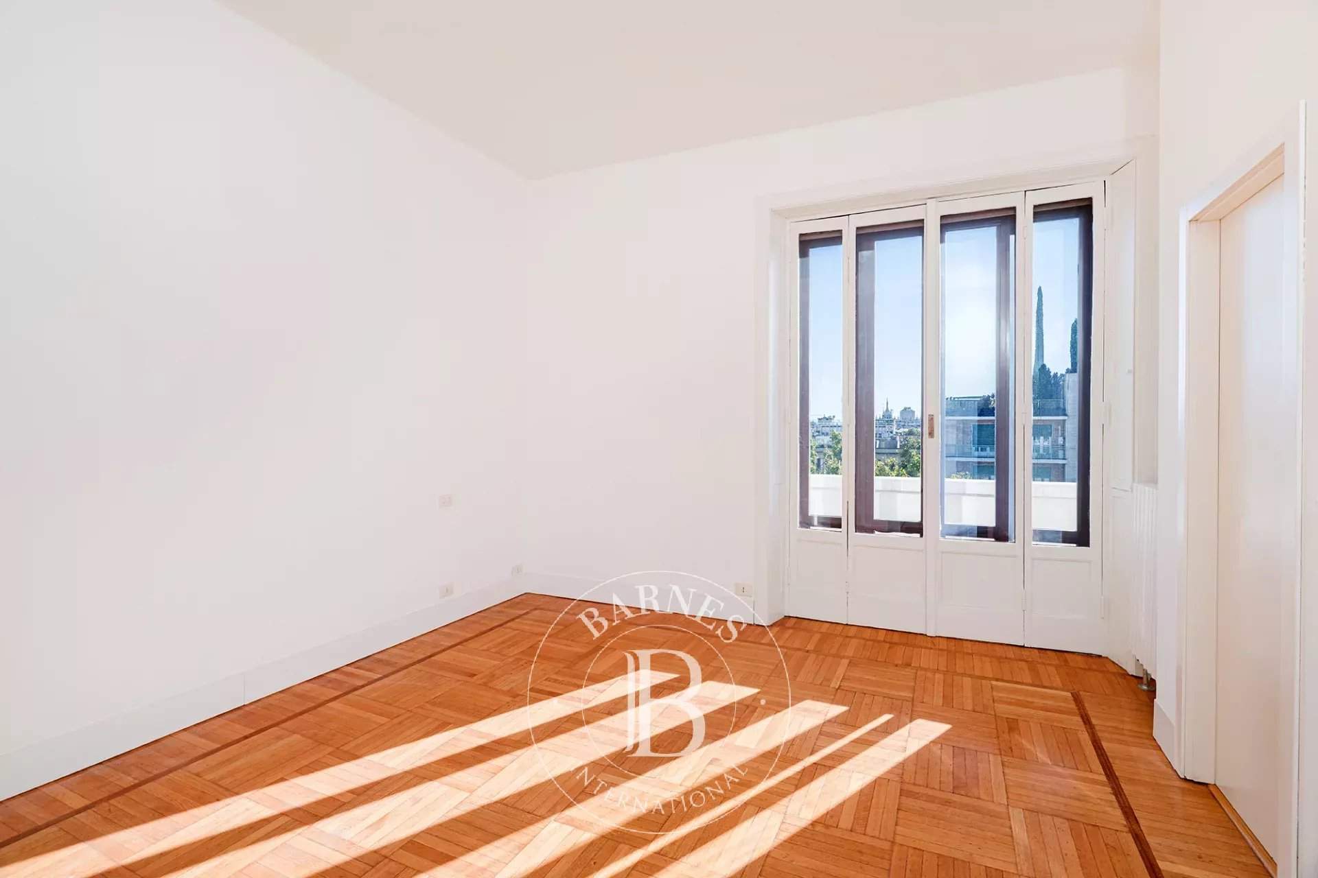 Milano  - Penthouse 4 Bedrooms - picture 13