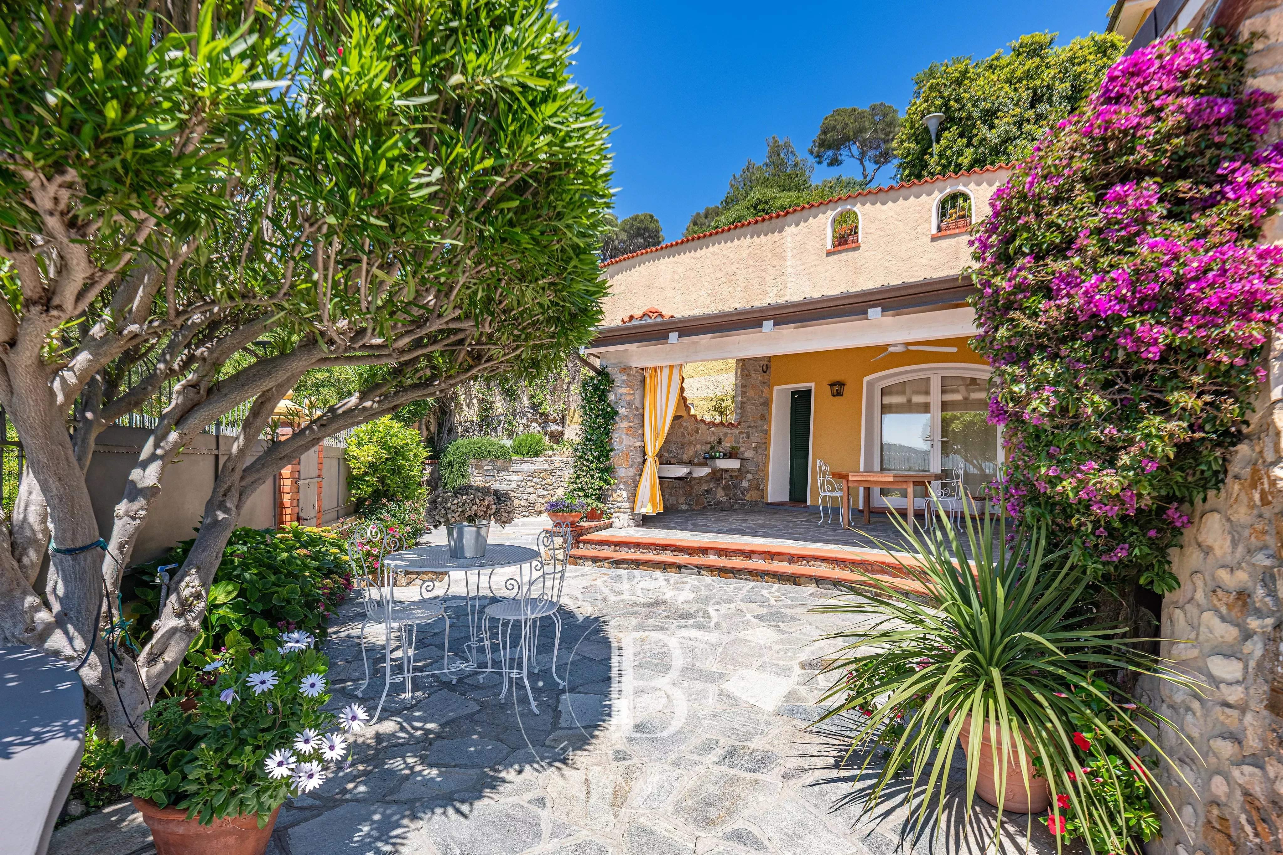 Andora  - Villa 8 Pi&egrave;ces 5 Chambres - picture 12