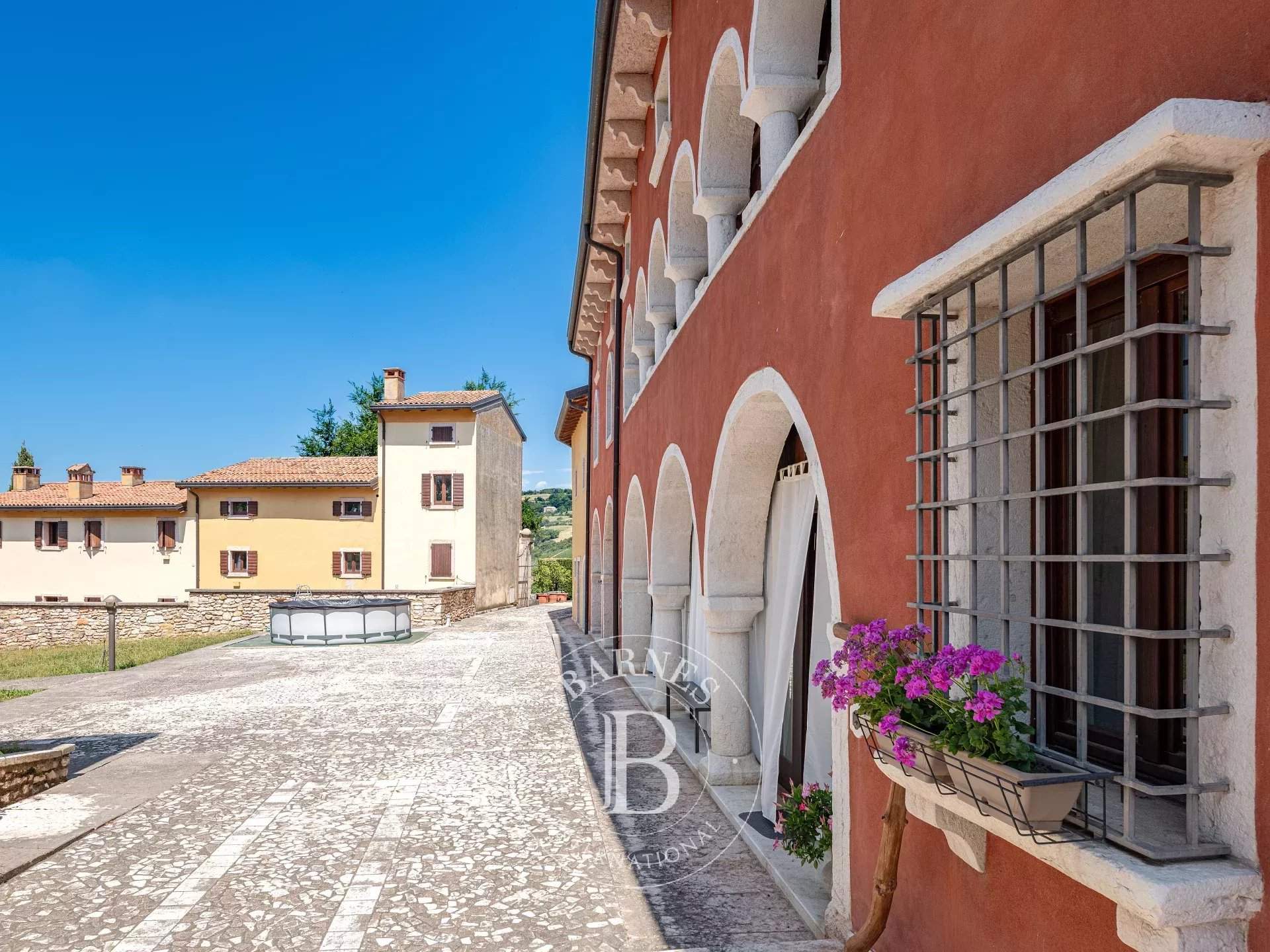 Grezzana  - Villa  - picture 16