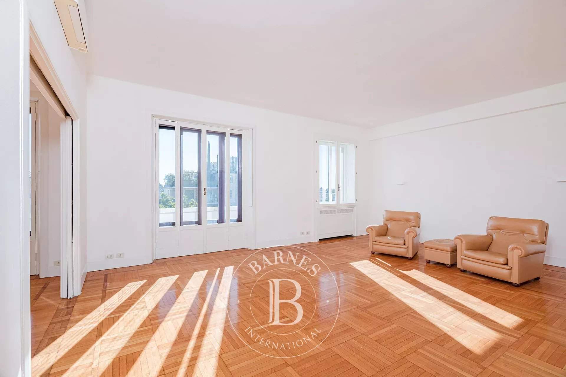 Milano  - Penthouse 4 Bedrooms - picture 1