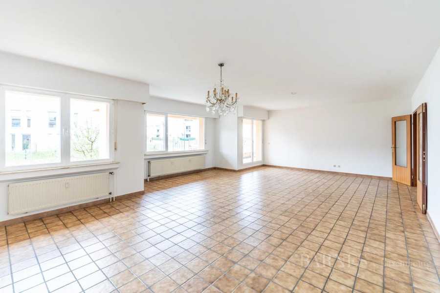 Luxembourg  - Appartement 5 Pièces 3 Chambres