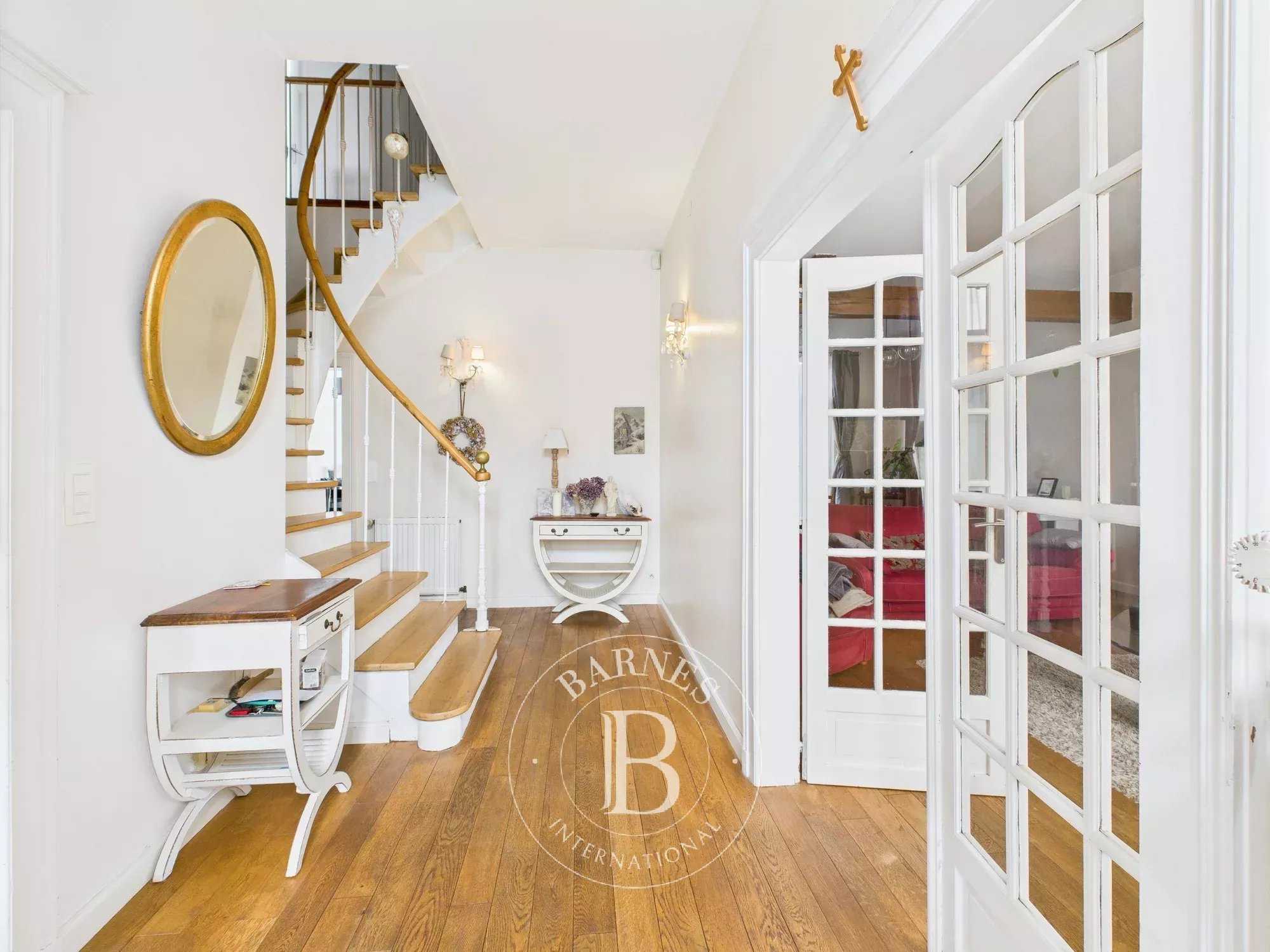 Montigny-lès-Metz  - Maison 10 Pi&egrave;ces 5 Chambres