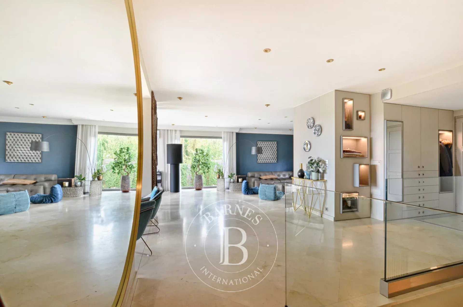 Plappeville  - Villa 9 Pi&egrave;ces 5 Chambres