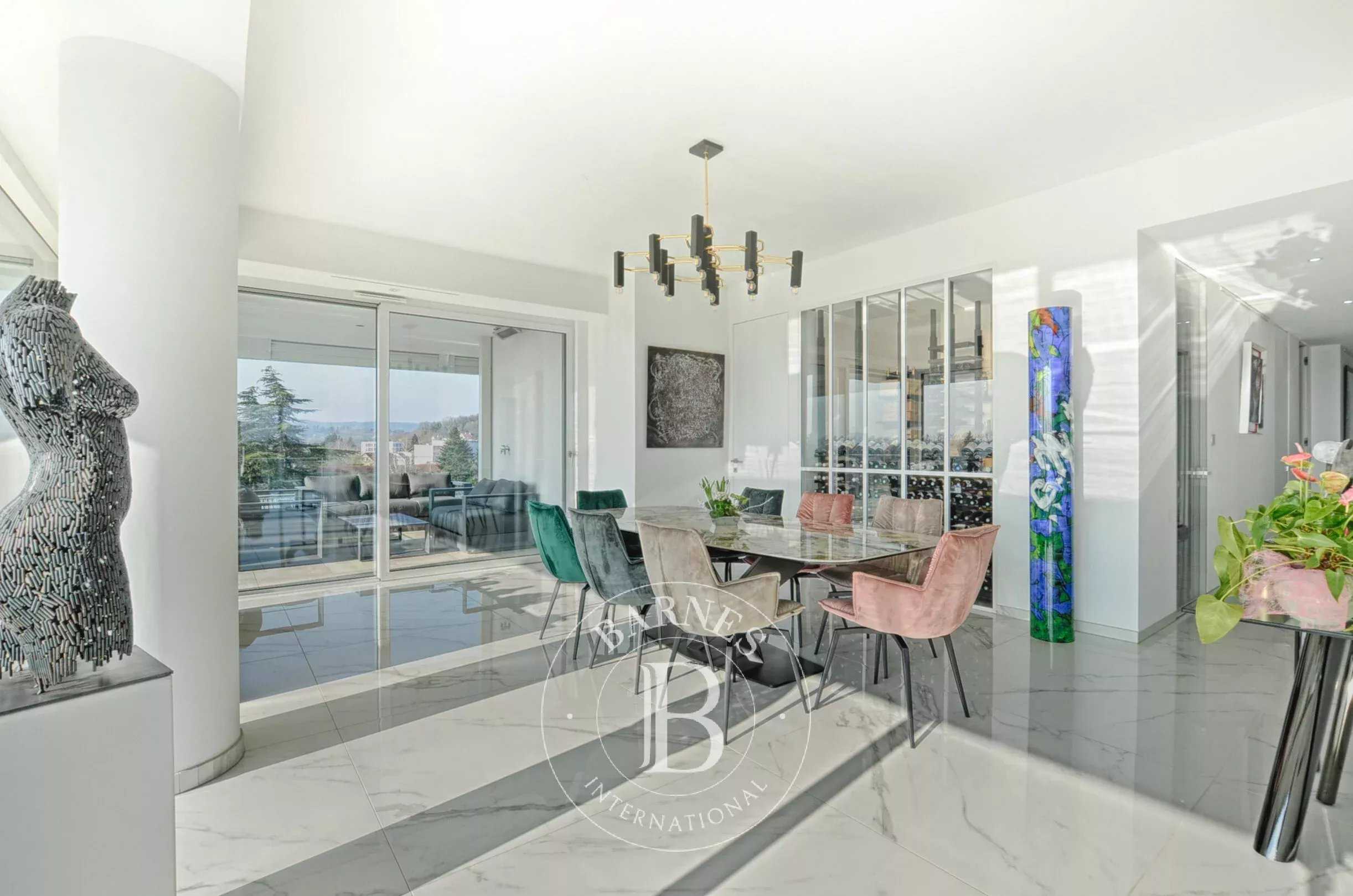 Scy-Chazelles  - Appartement 8 Pi&egrave;ces 4 Chambres