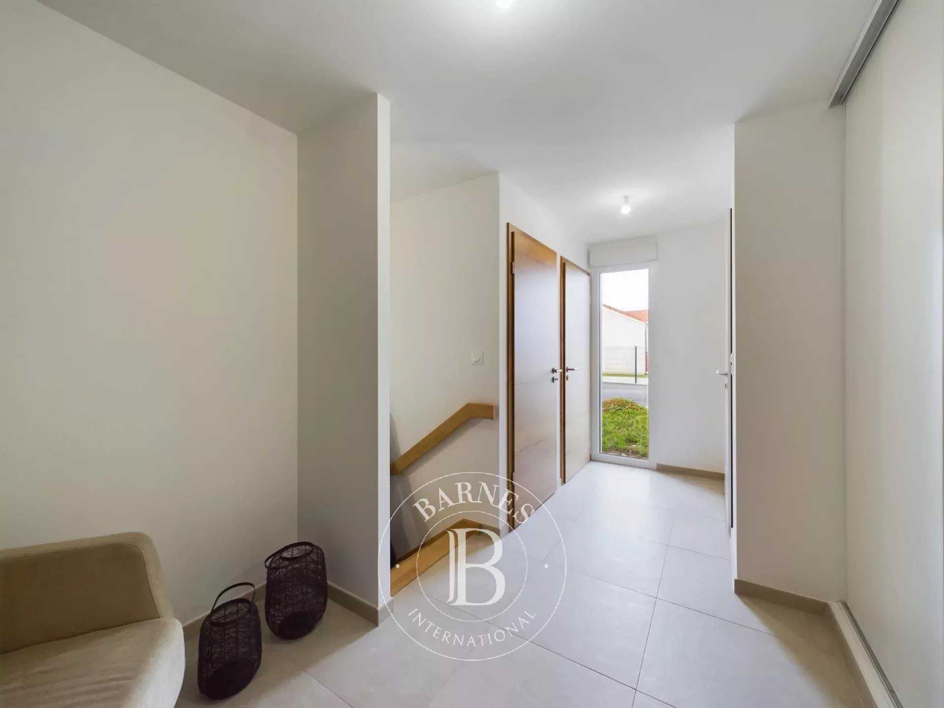 Talange  - Maison 4 Pi&egrave;ces 3 Chambres