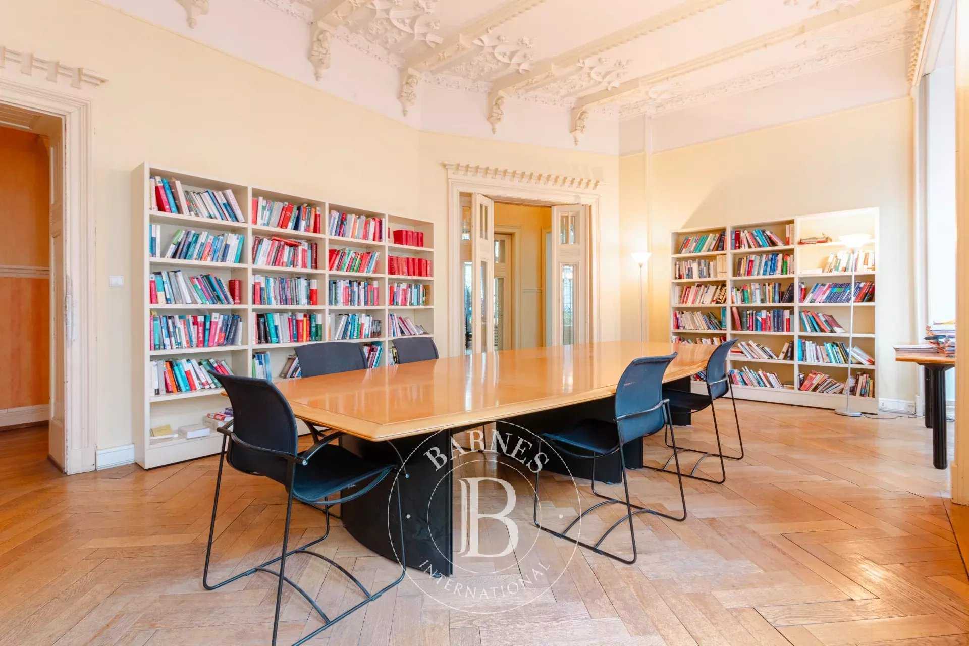 Thionville  - Appartement 7 Pi&egrave;ces 4 Chambres