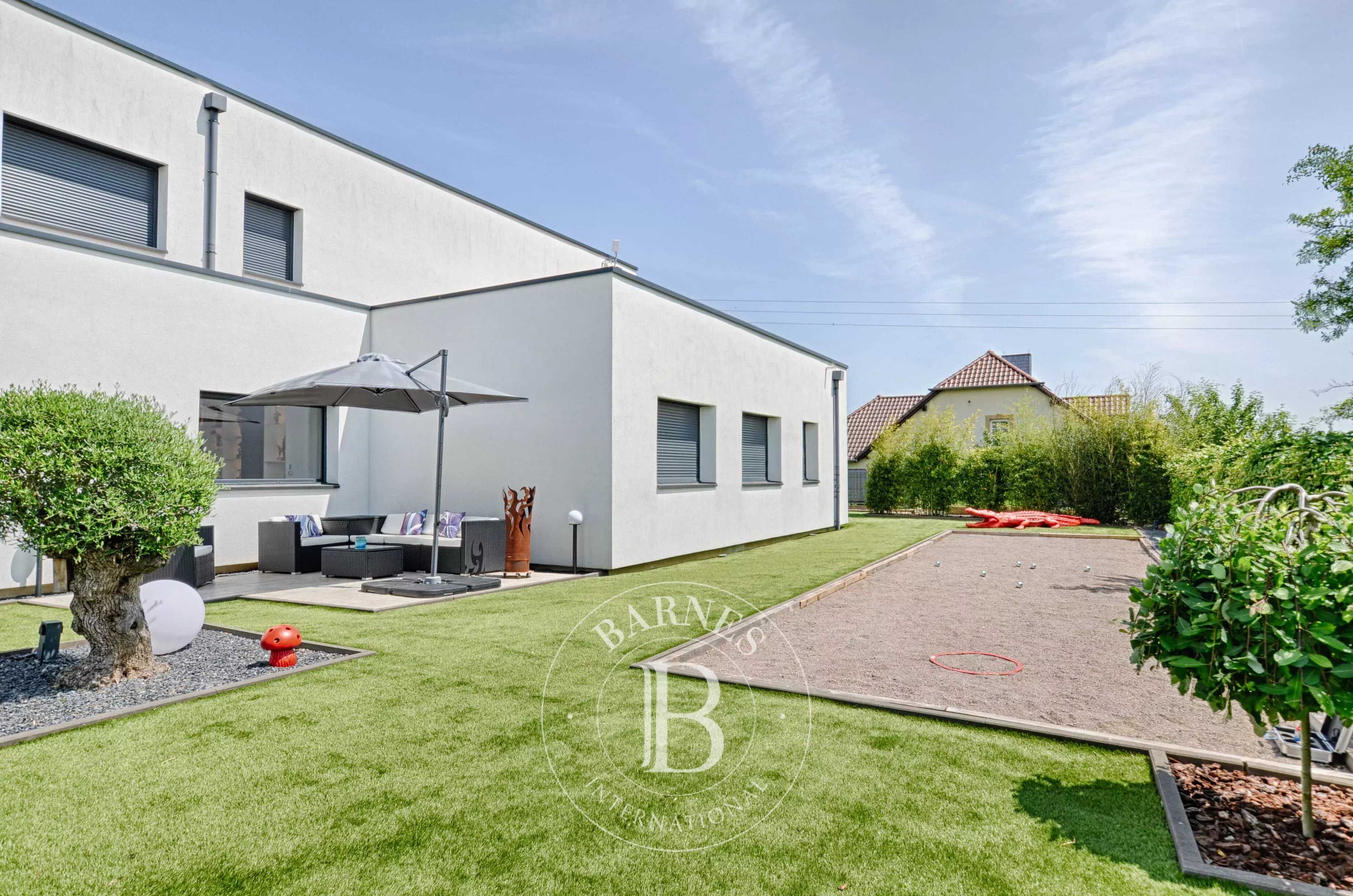 Thionville  - Villa 8 Pi&egrave;ces 4 Chambres
