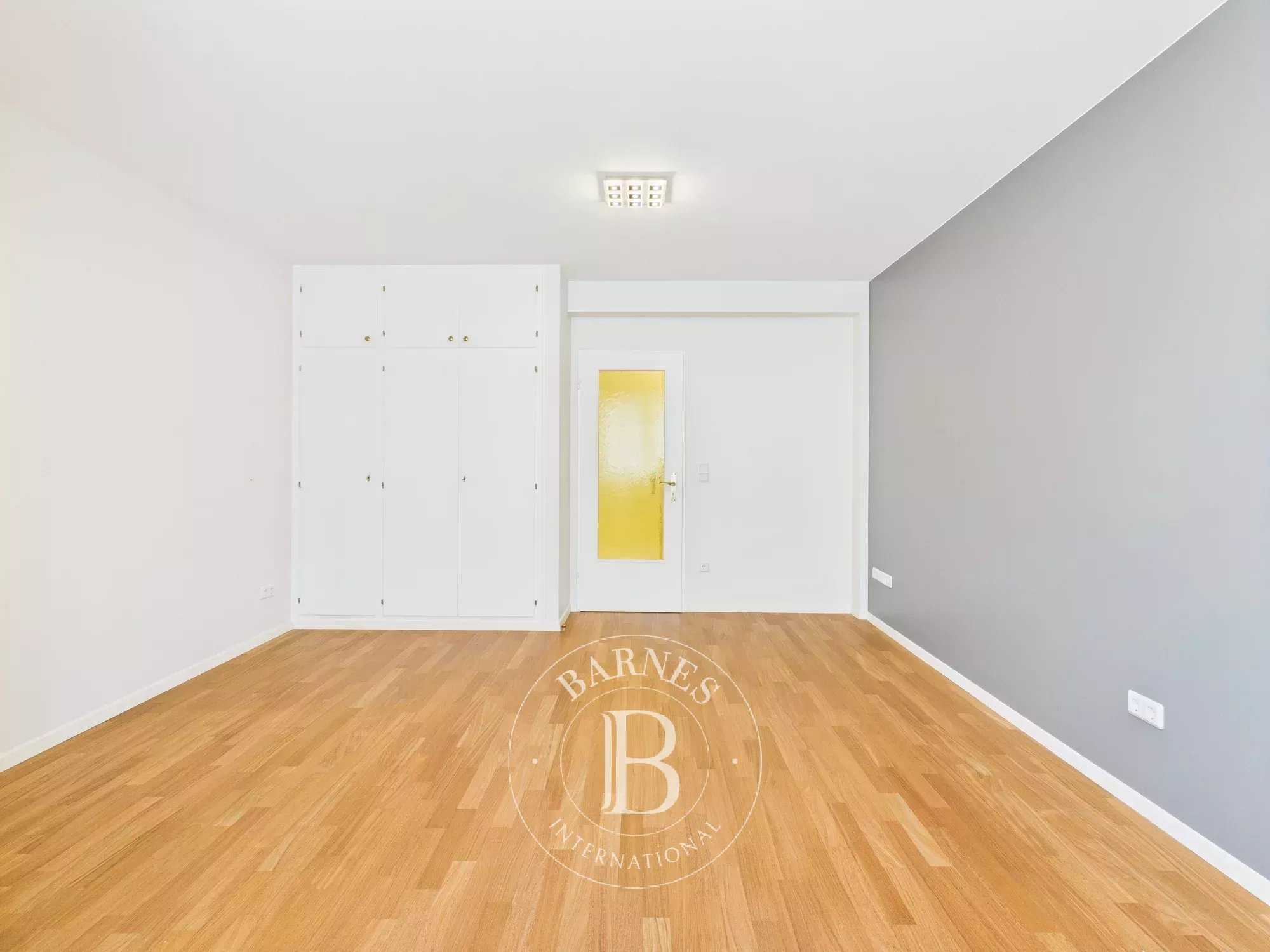 Studio Luxembourg  -  ref 86004065 (picture 3)