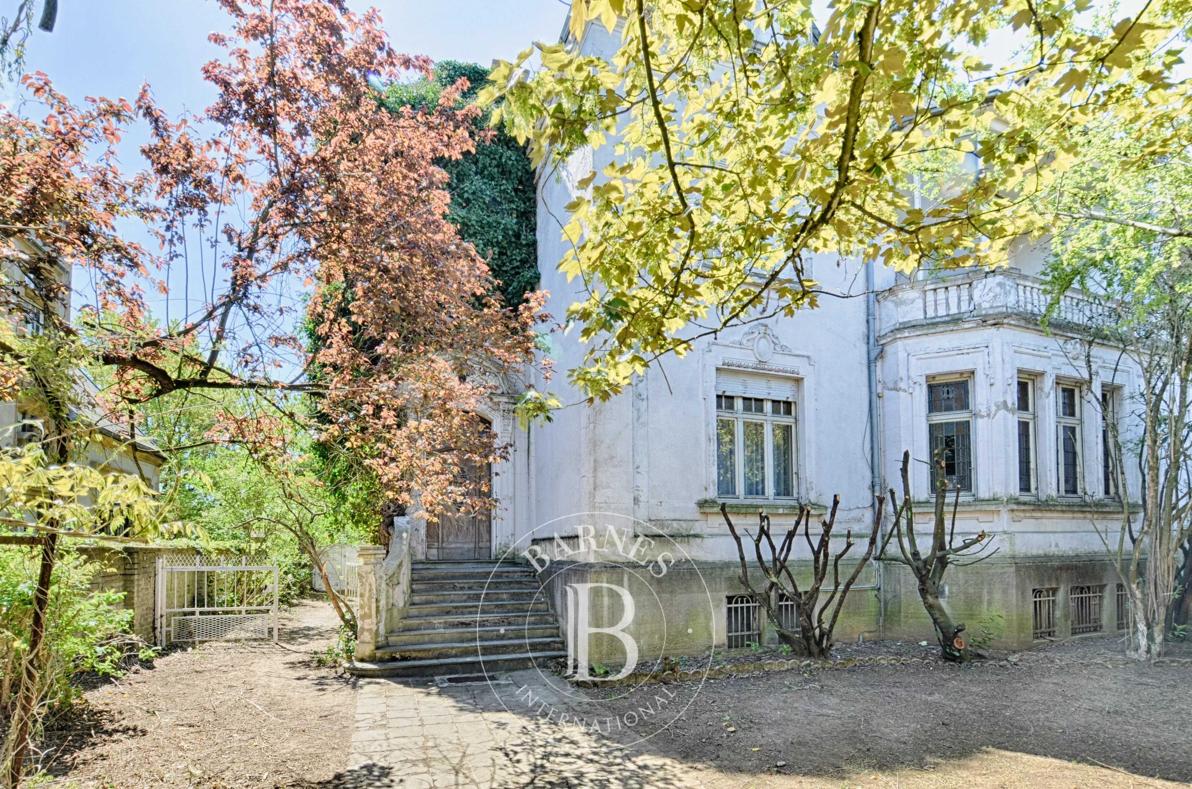 Maison de ville Thionville  -  ref 86943281 (picture 1)