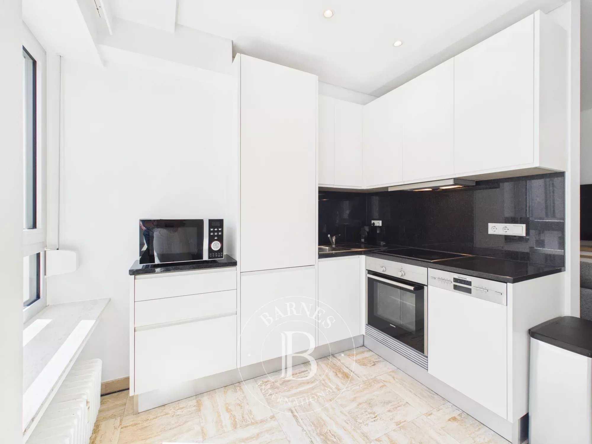 Studio Luxembourg  -  ref 87036776 (picture 2)