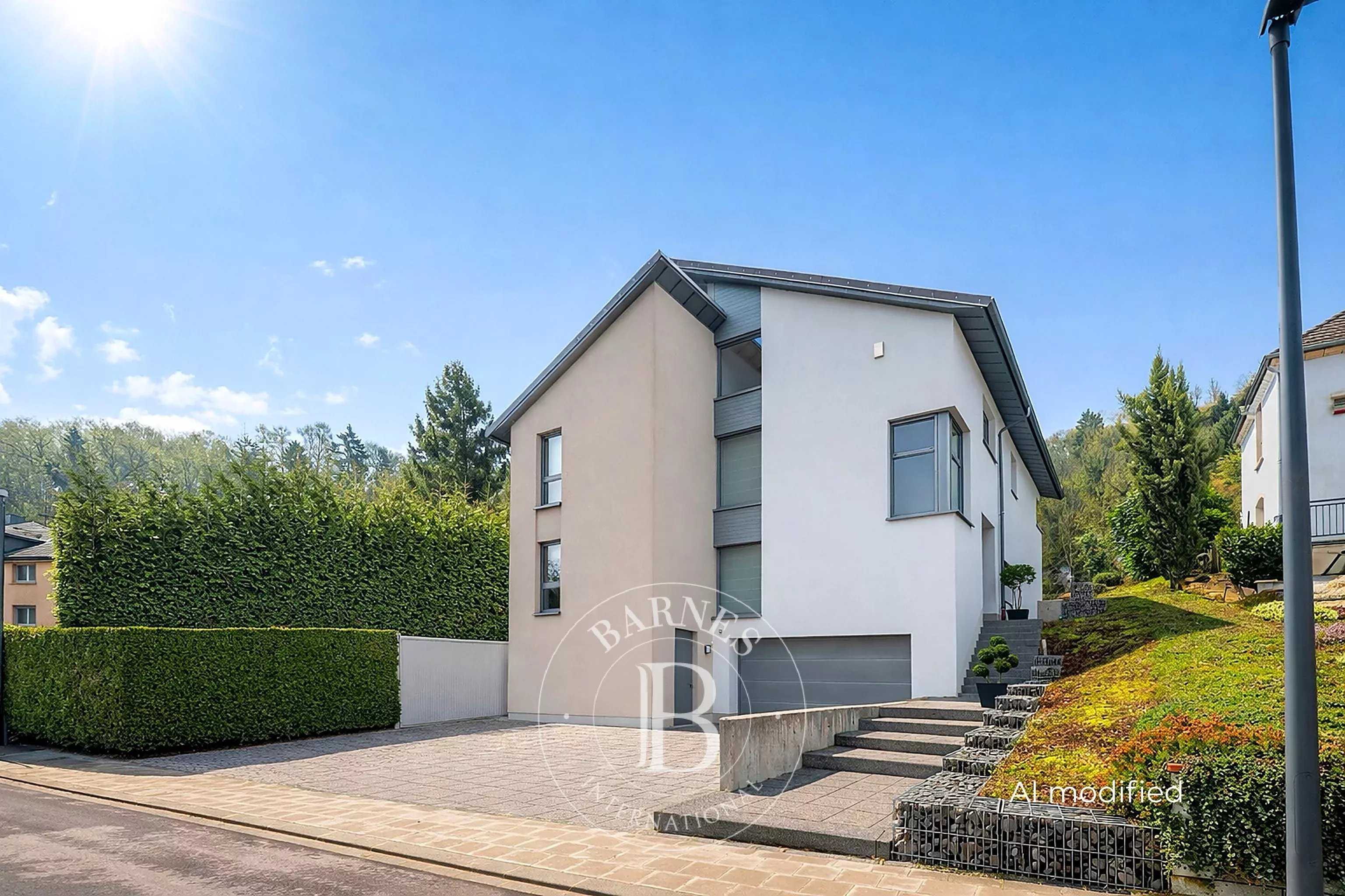 Maison Lamadelaine  -  ref 86790682 (picture 1)