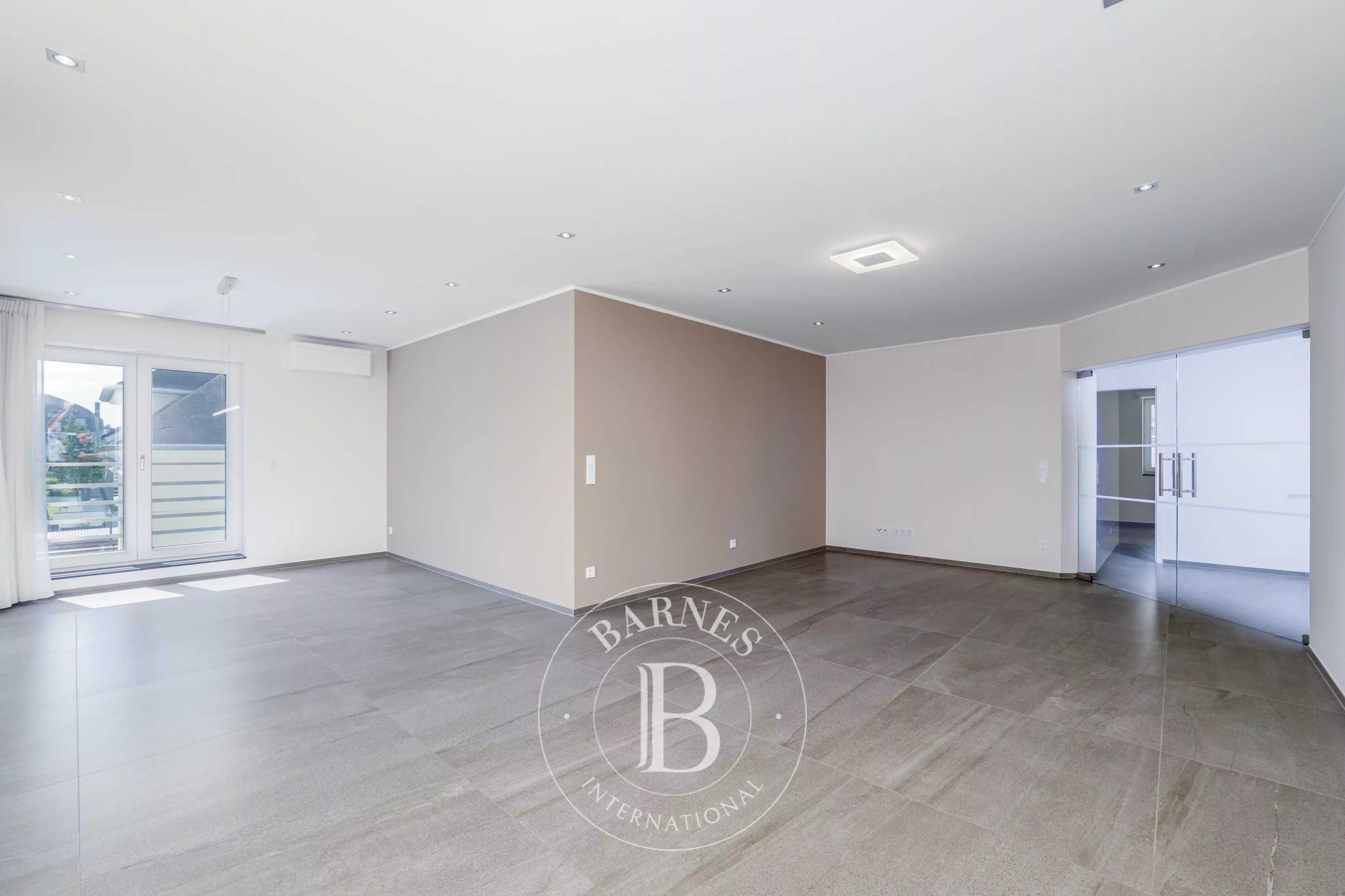 Apartment Alzingen  -  ref 85974995 (picture 2)