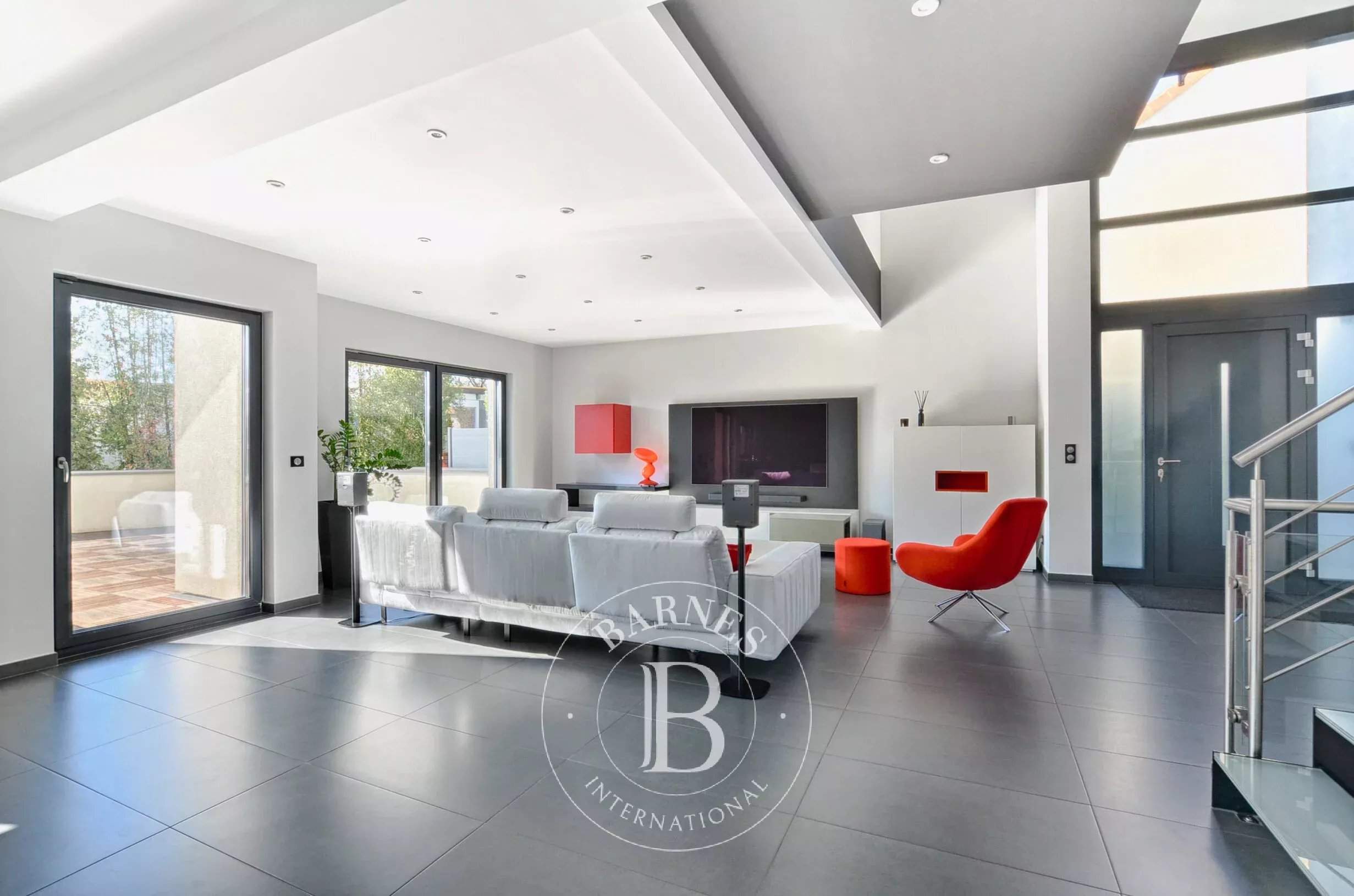 Thionville  - Villa 8 Pi&egrave;ces 4 Chambres - picture 6