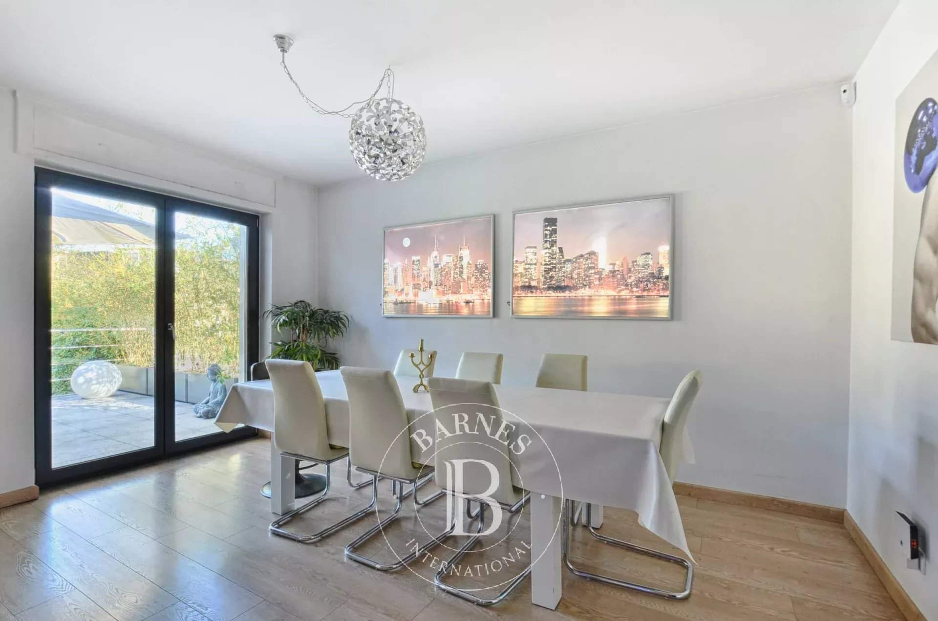 Thionville  - Villa 9 Pi&egrave;ces 6 Chambres - picture 5