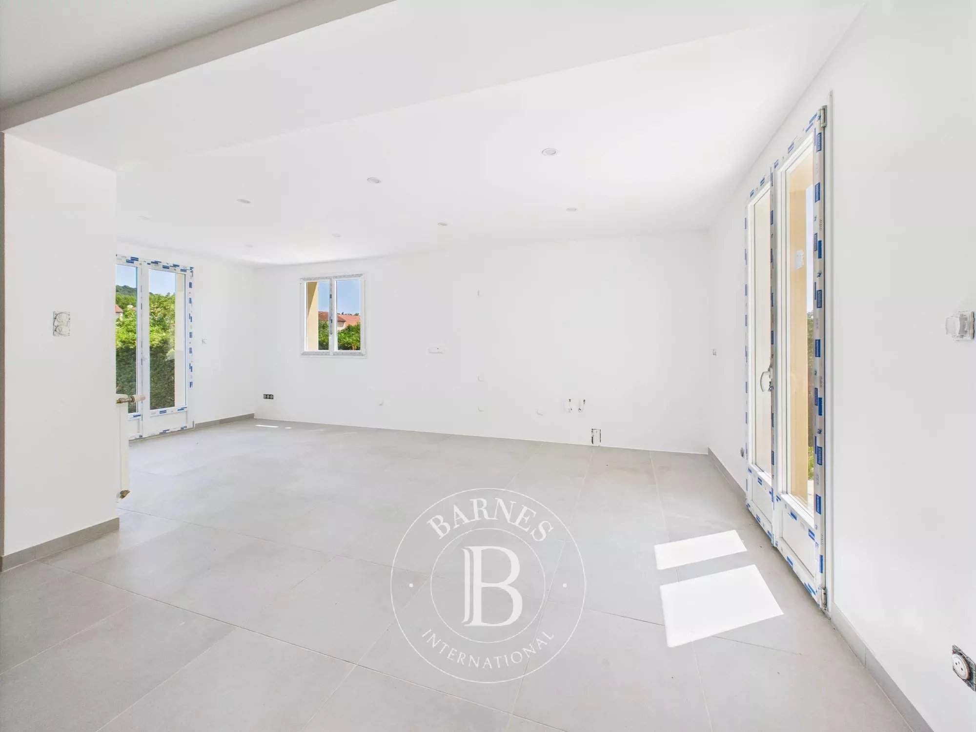 Nancy  - Maison 7 Pi&egrave;ces 3 Chambres - picture 5