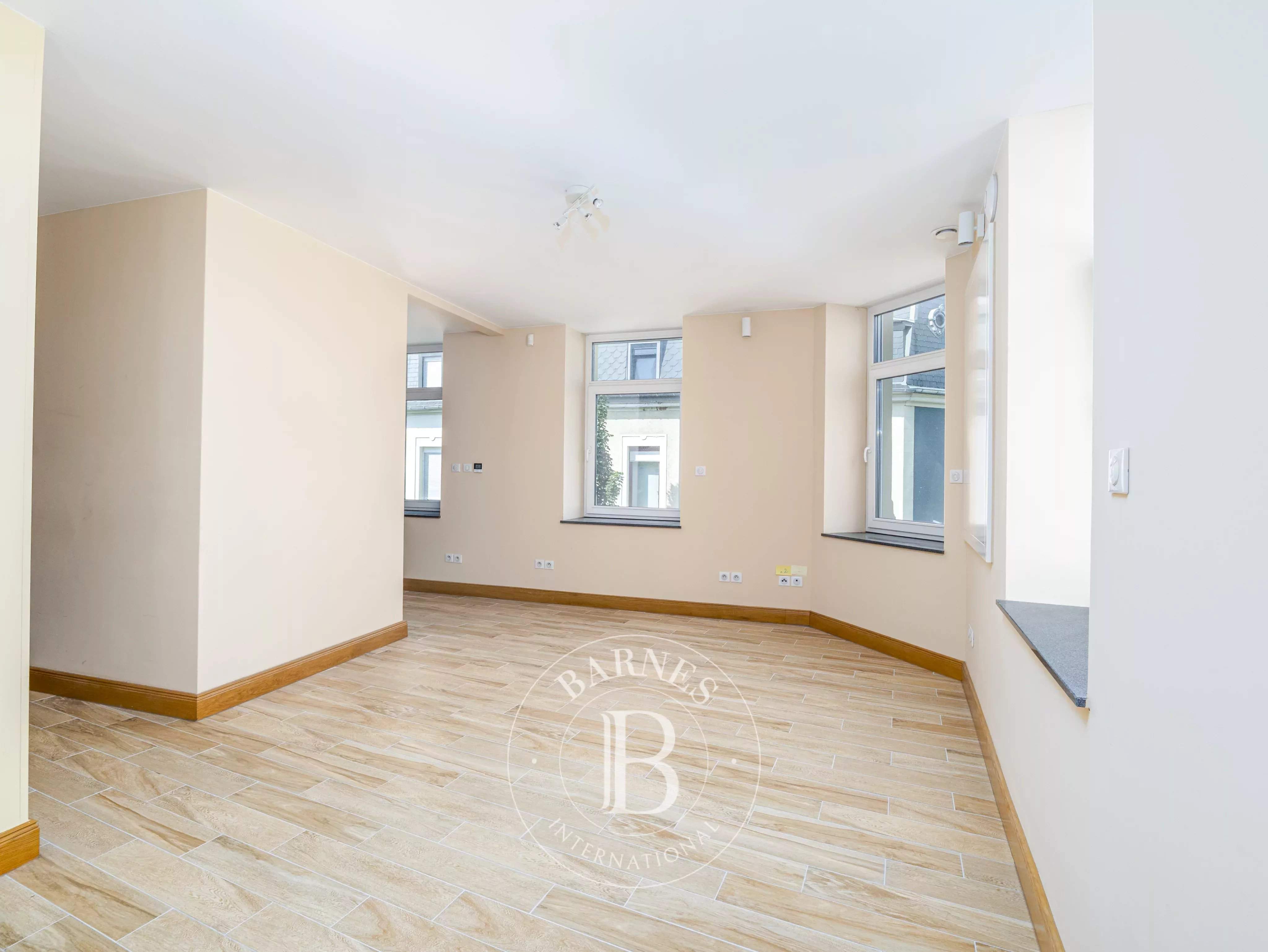 Luxembourg  - Edificio  - picture 3