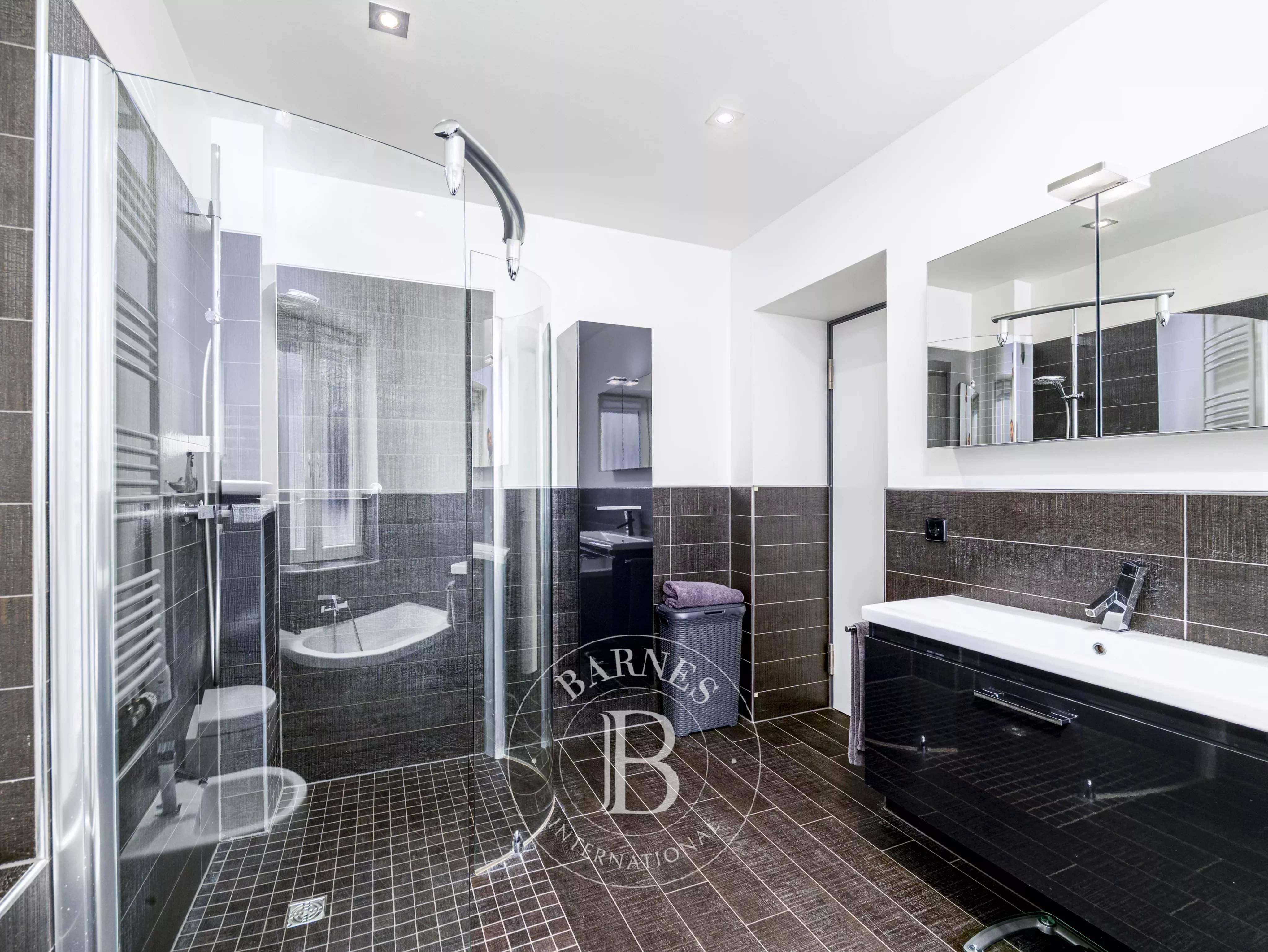 Hobscheid  - House 5 Bedrooms - picture 11