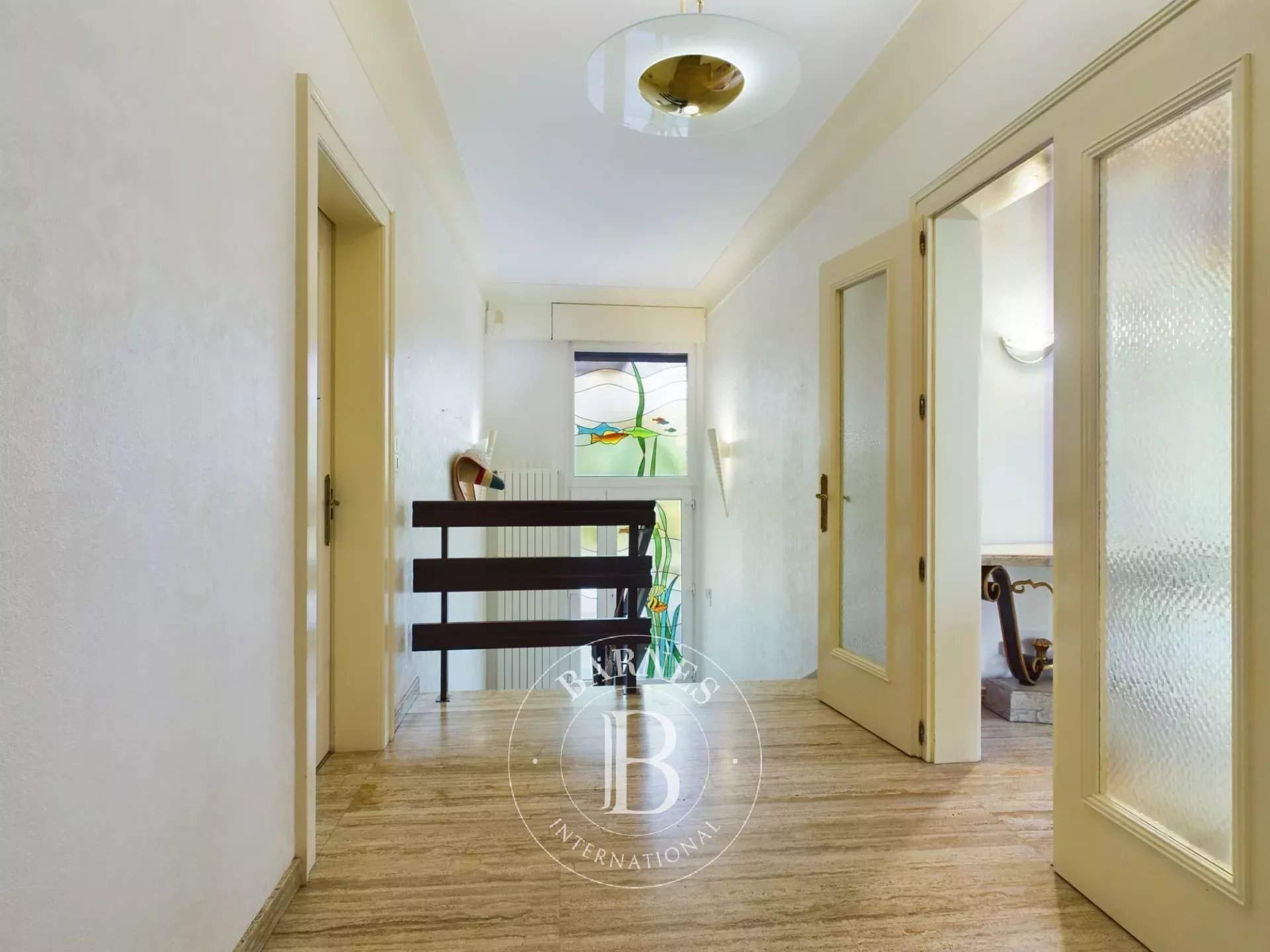 Sainte-Ruffine  - Villa 7 Pi&egrave;ces 4 Chambres - picture 8