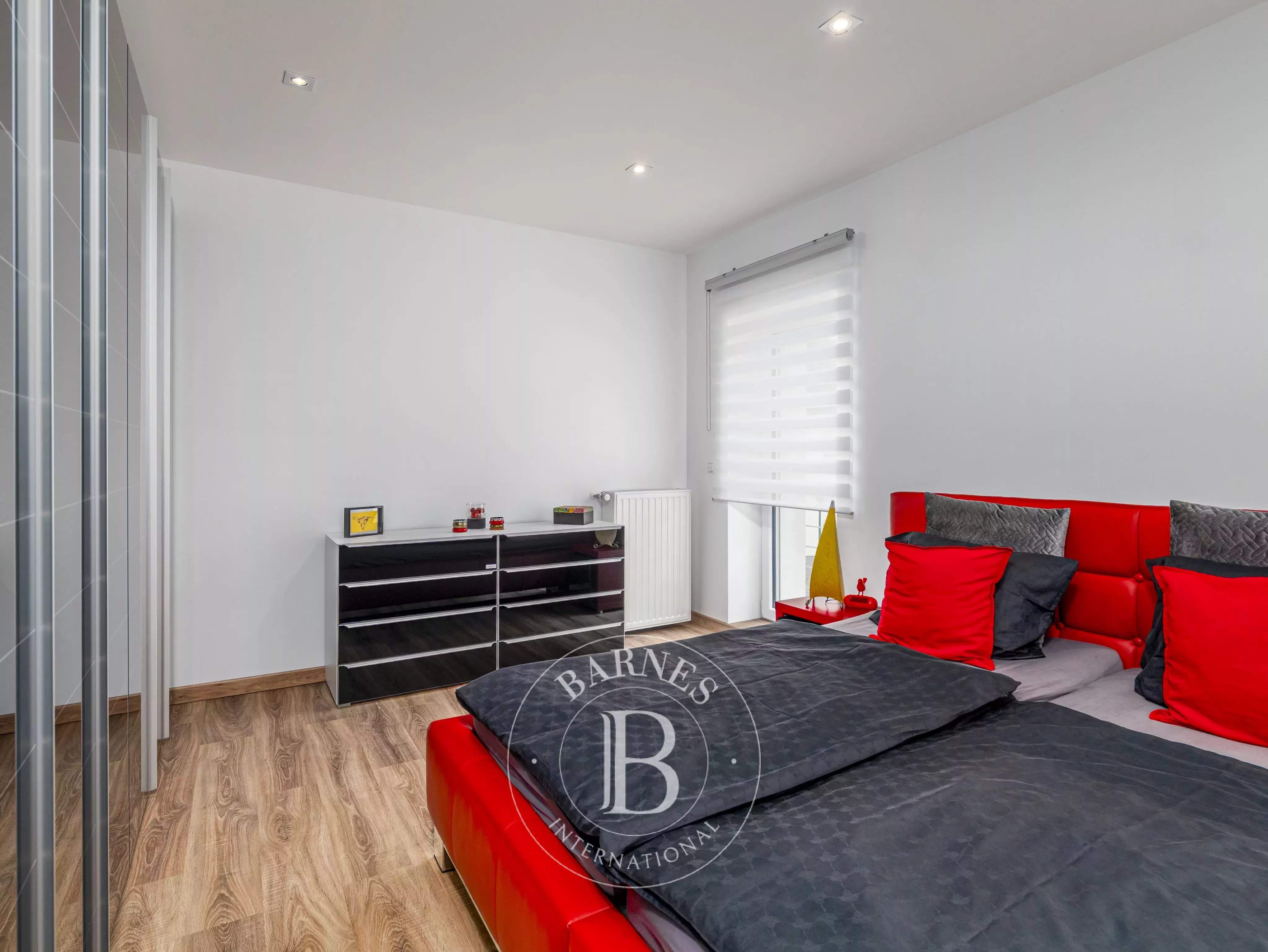 Hobscheid  - House 5 Bedrooms - picture 7