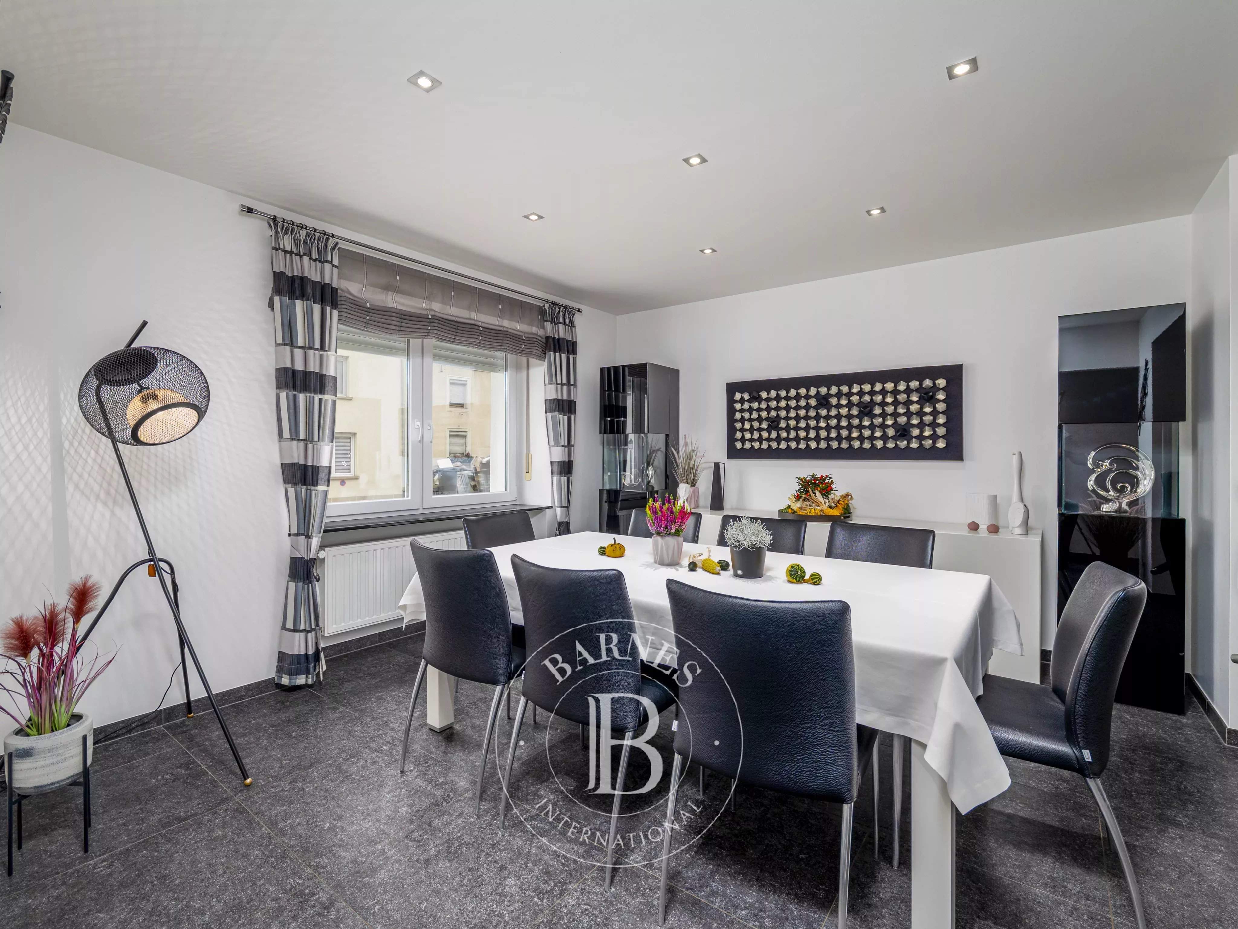 Hobscheid  - House 5 Bedrooms - picture 3