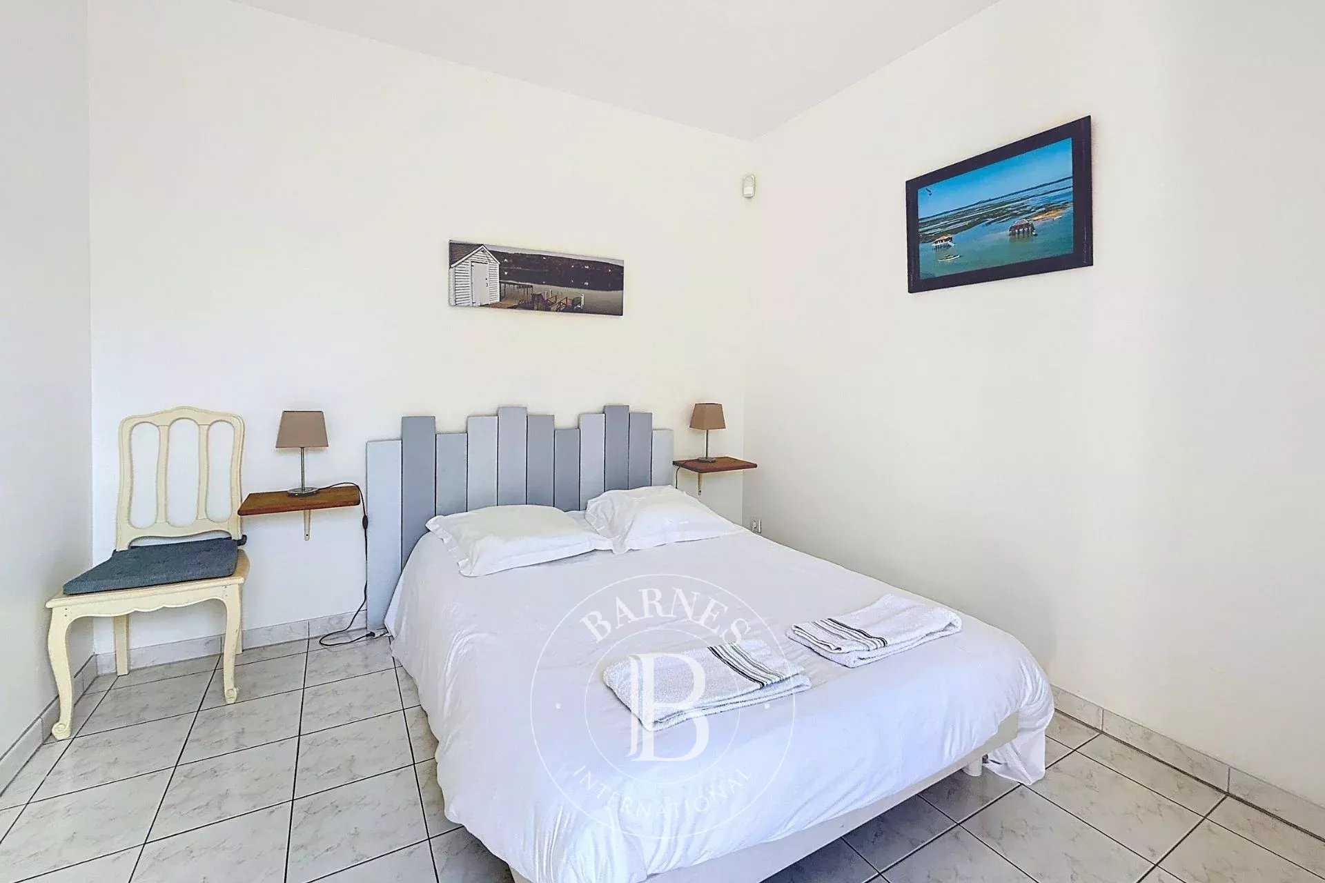 Arcachon  - Maison 5 Pi&egrave;ces 4 Chambres