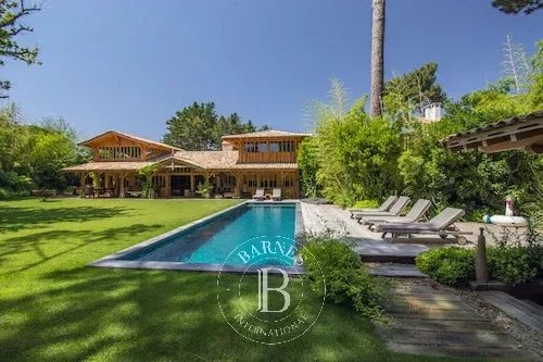 VILLA 'LA CABANE' IN THE HEART OF CAP FERRET, WITH SWIMMING POOL, FOR 12 PEOPLE picture 20