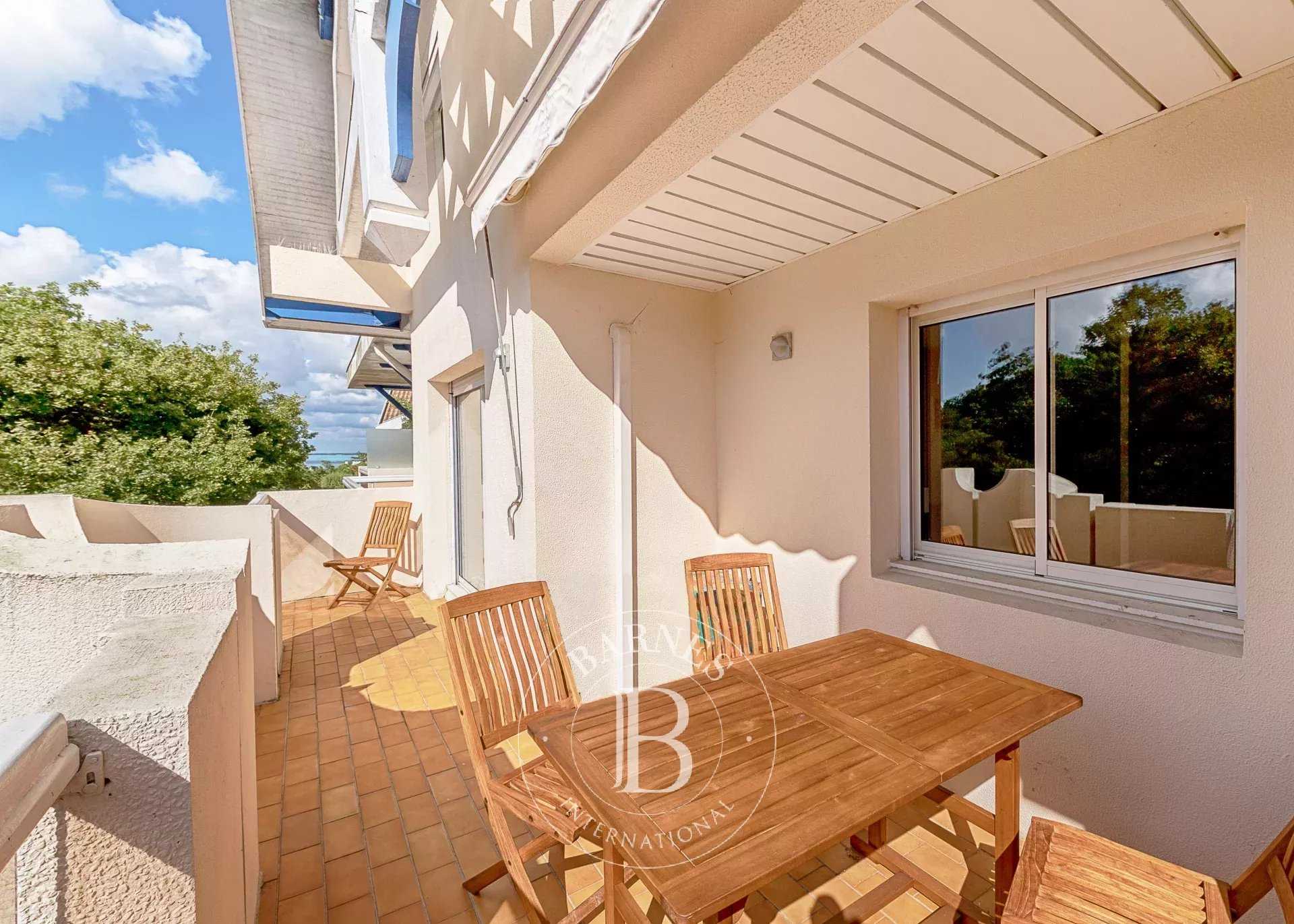 Arcachon  - Piso 4 Cuartos 3 Habitaciones