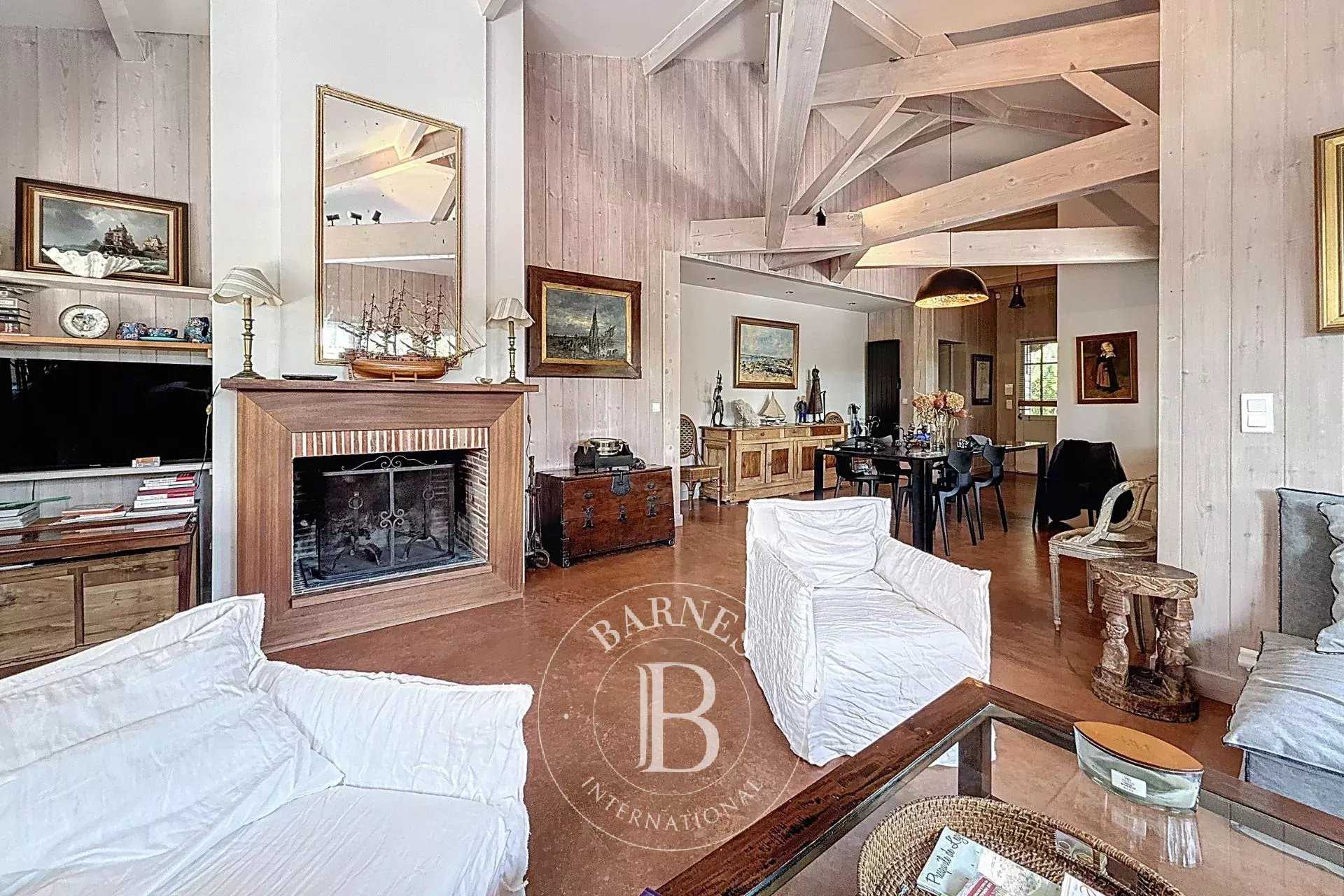 Lège-Cap-Ferret  - Maison 7 Pièces 5 Chambres