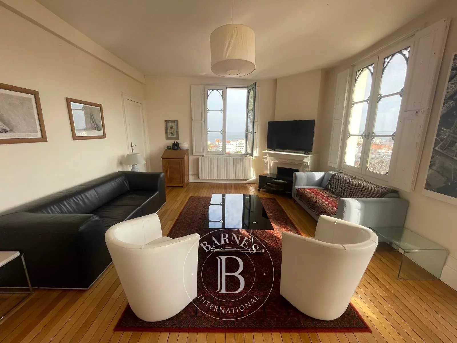 Arcachon  - Piso 7 Cuartos